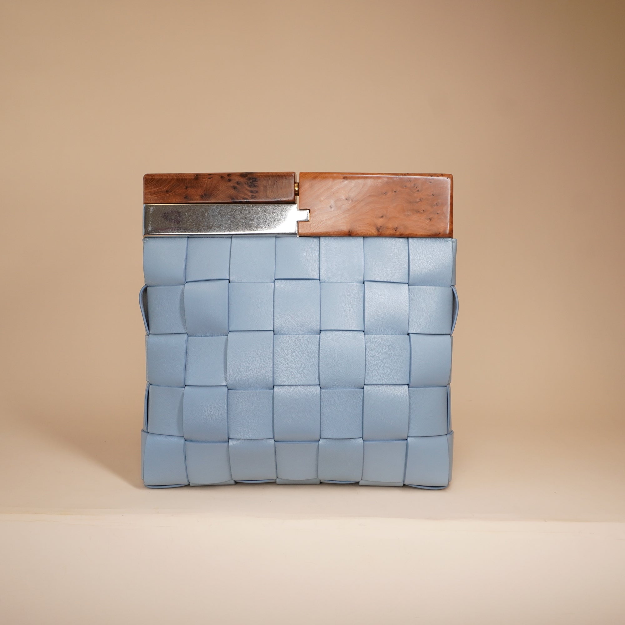 PRE-OWNED Light Blue Intrecciato Leather and Wood The Snap Clutch