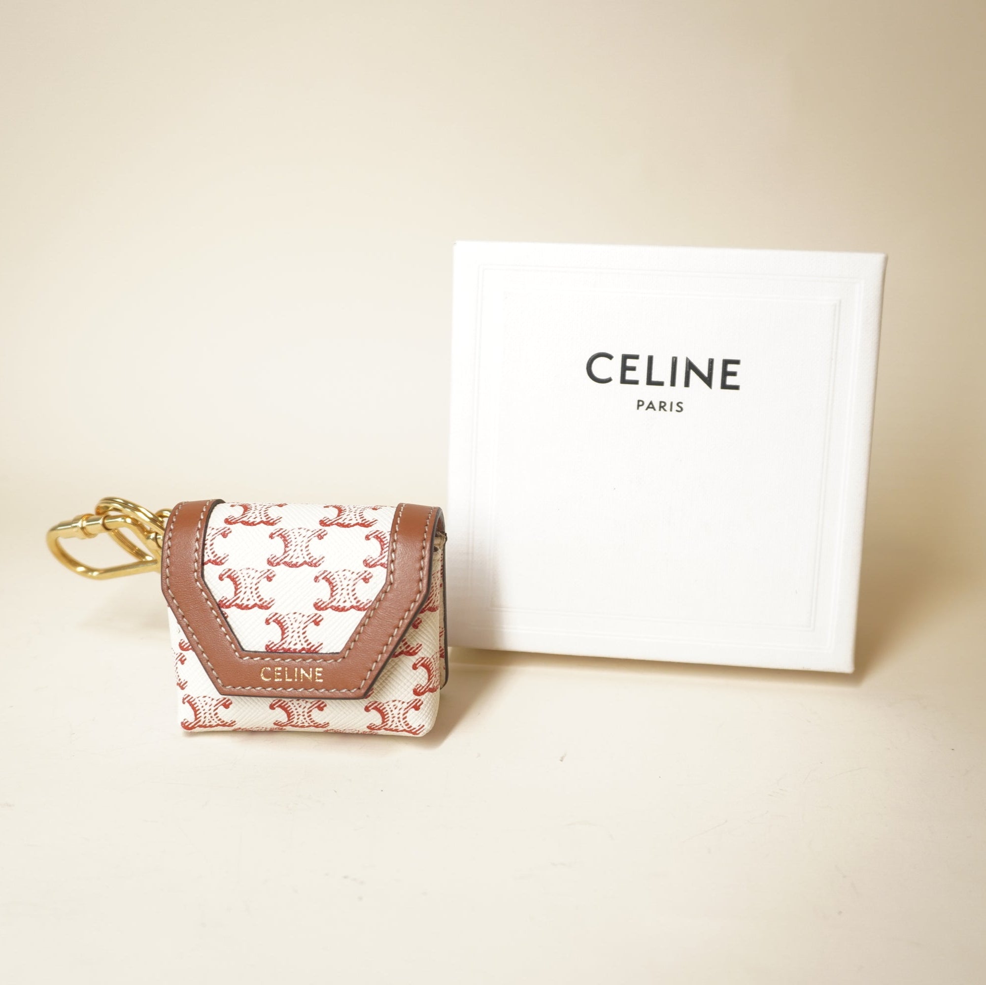 PRE-OWNED Triomphe Canvas Calfskin Airpods Case Charm