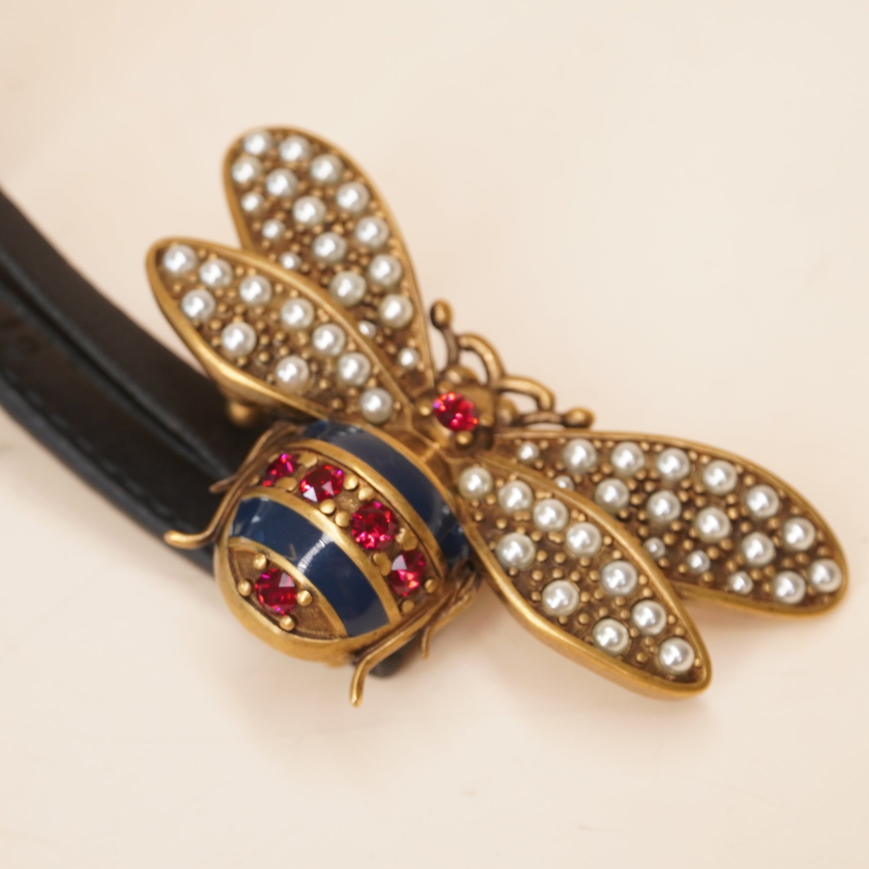 PRE-OWNED GG Black Leather Jewel Bee Belt 85 34