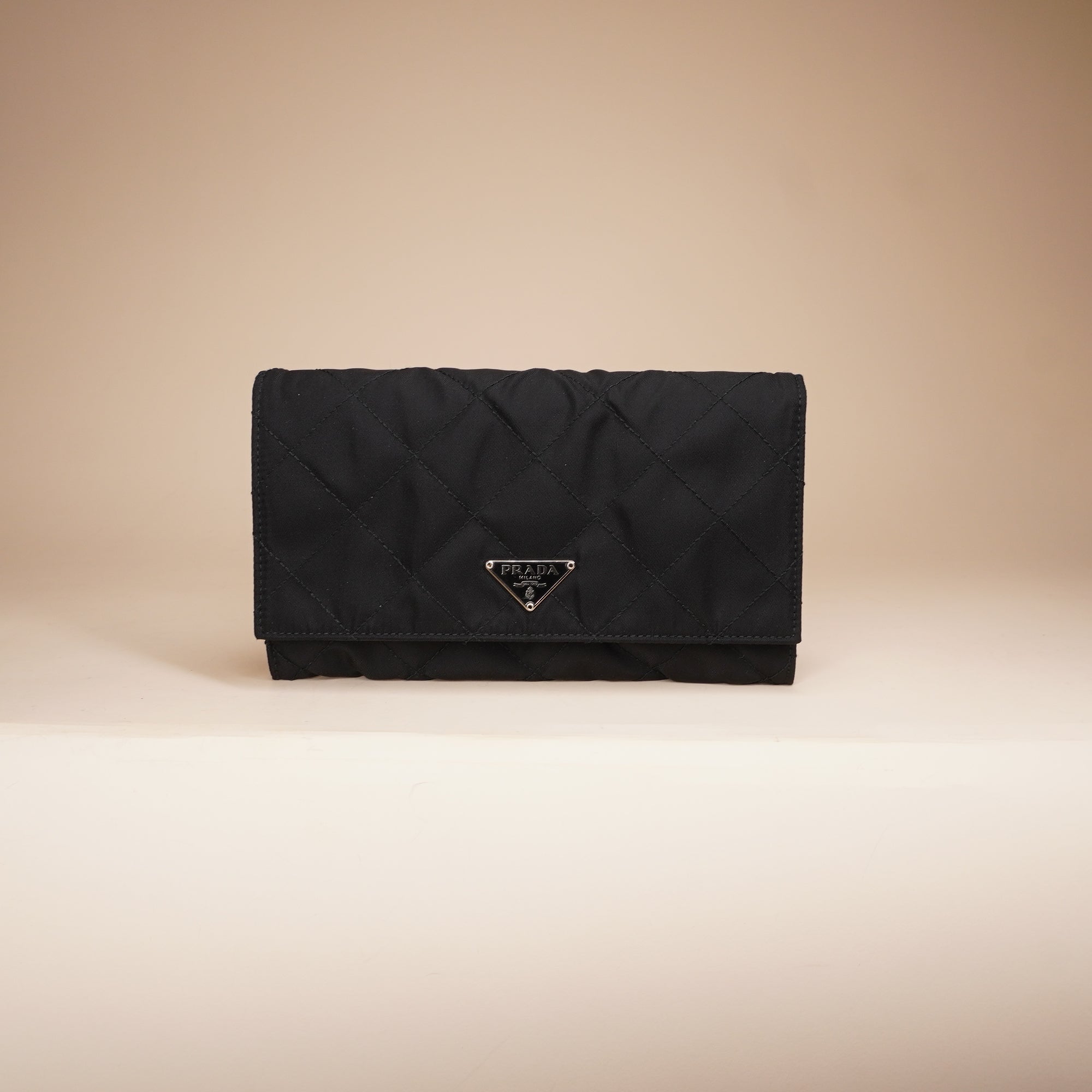 PRE-OWNED Long Wallet Nylon Quilted Triangle Logo Black