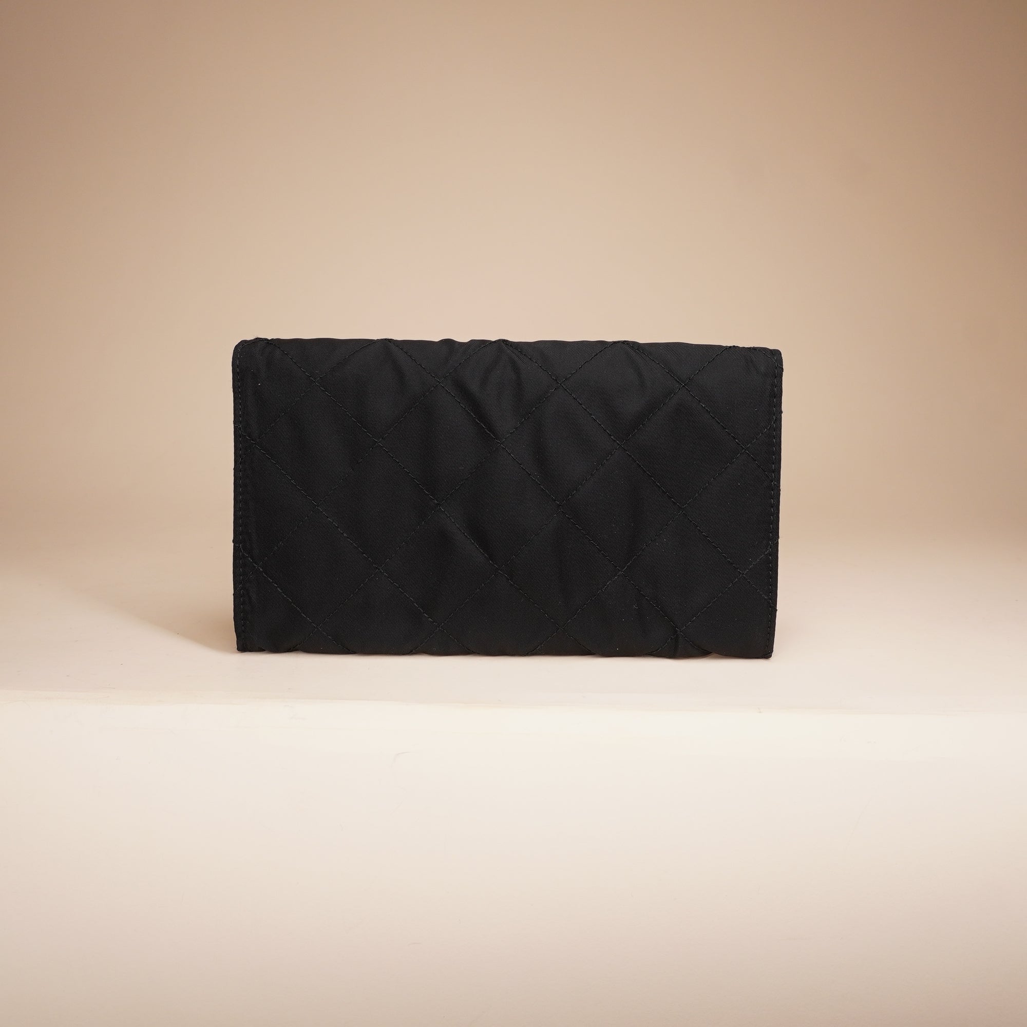 PRE-OWNED Long Wallet Nylon Quilted Triangle Logo Black