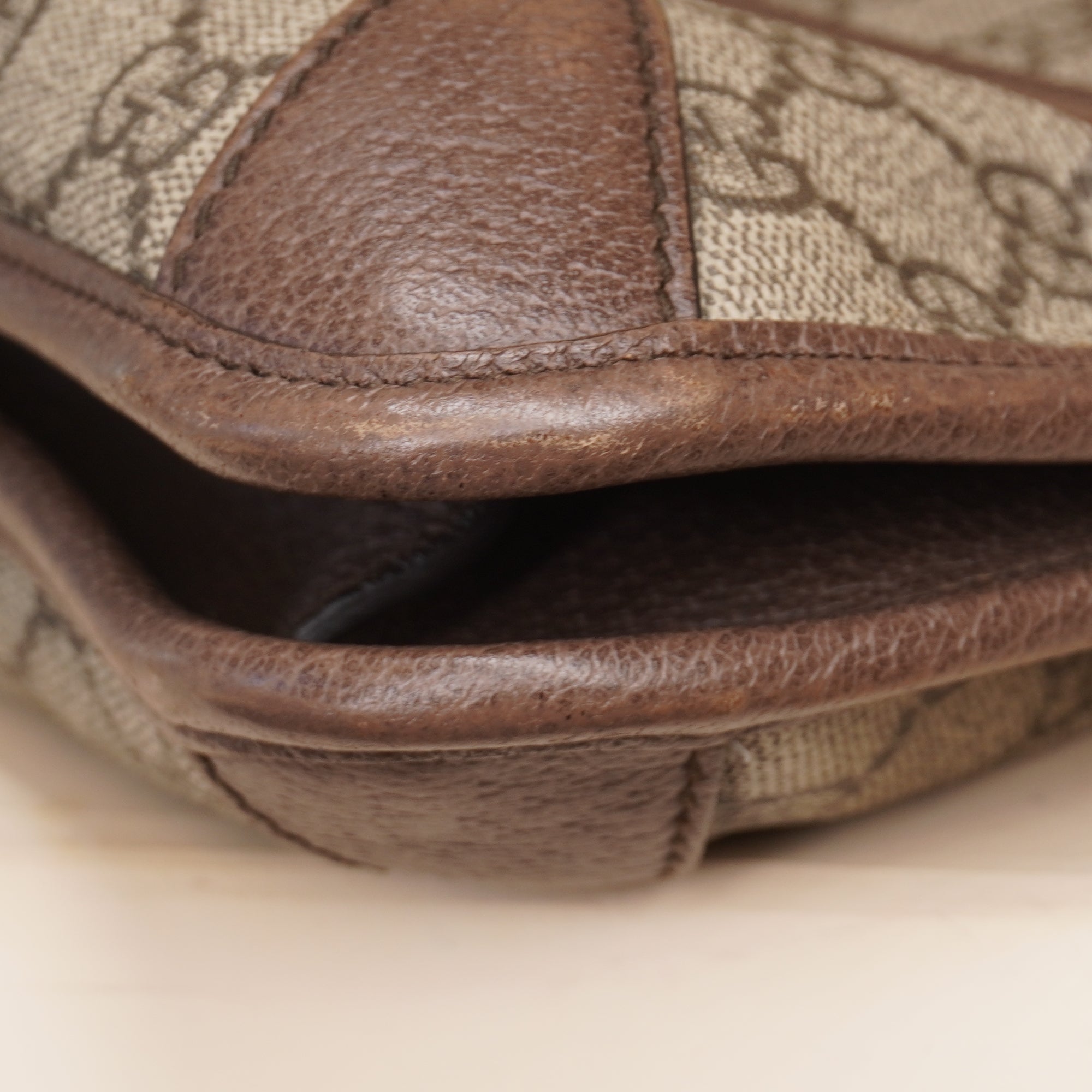 PRE-OWNED GG Neo Vintage Small Messenger Bag