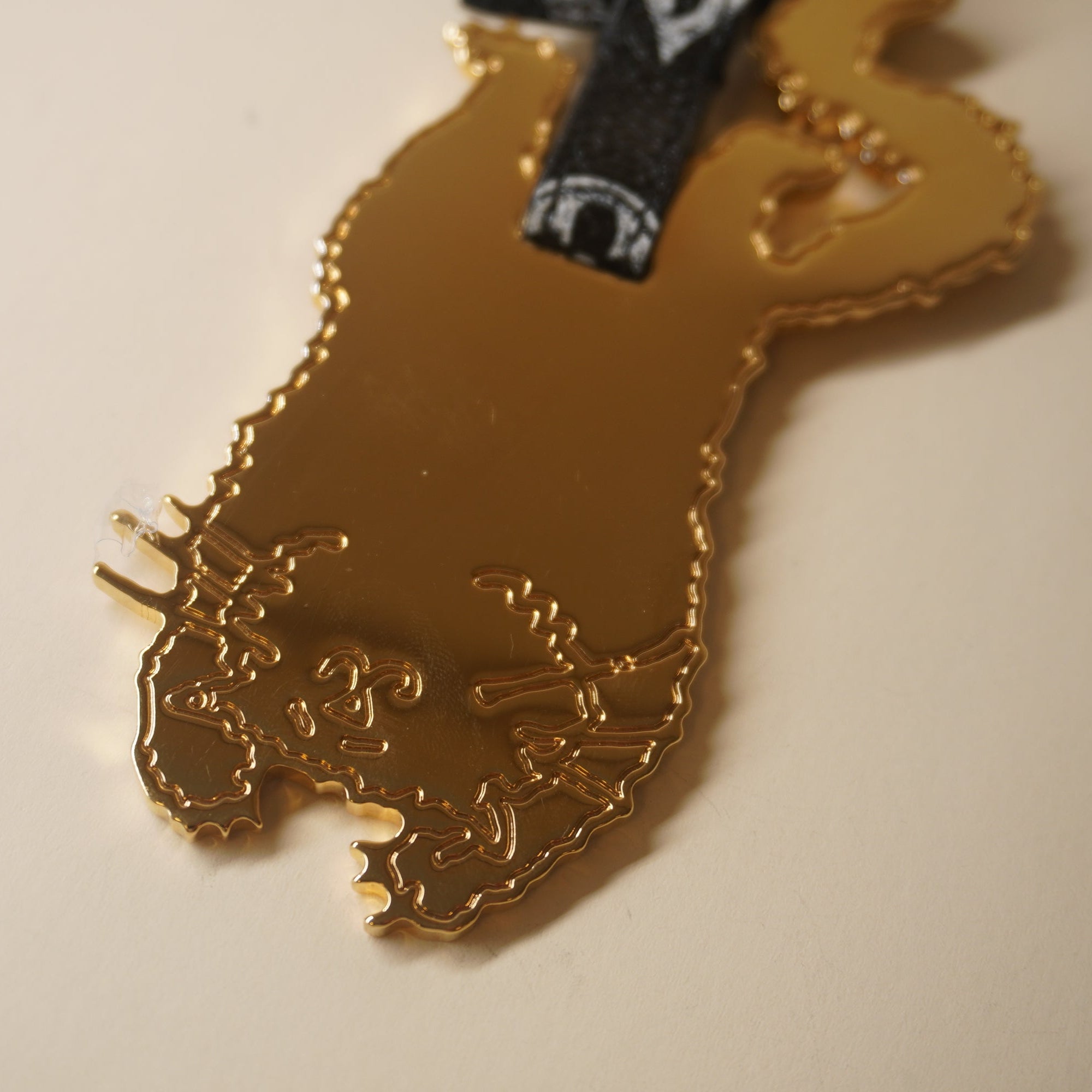 PRE-OWNED Catogram Flying Cat Bag Charm Key Holder Gold Black