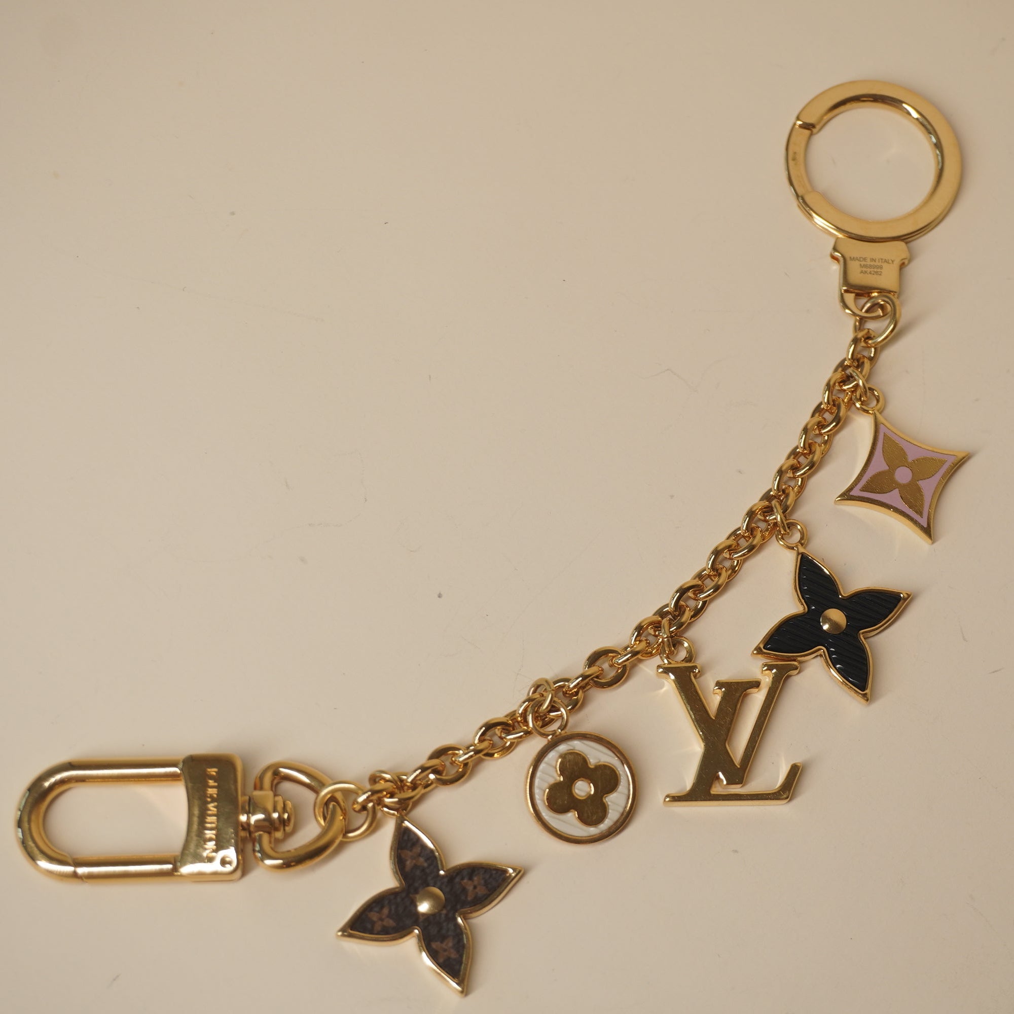 PRE-OWNED Spring Street Chain Bag Charm