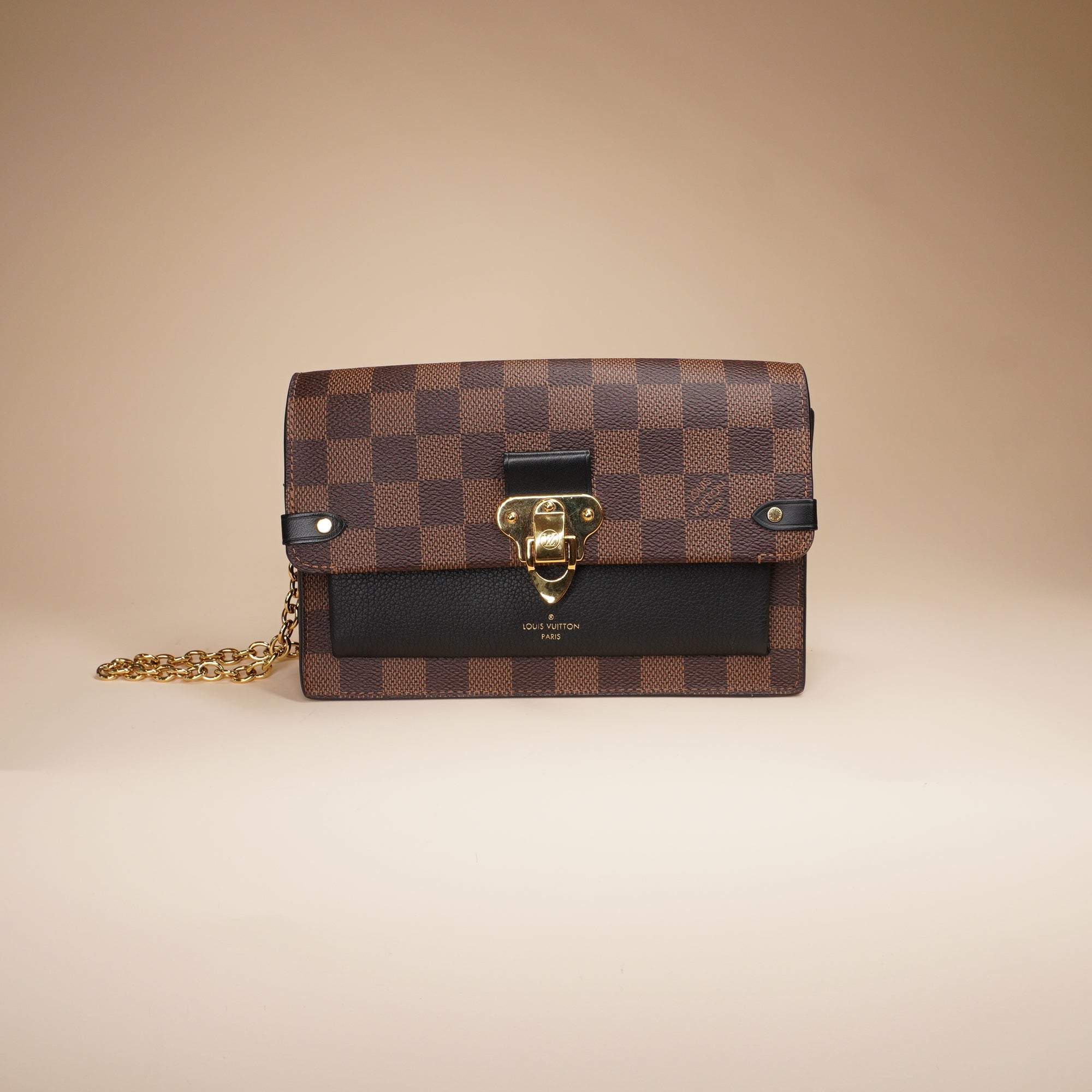 PRE-OWNED LV Vavin Chain Wallet NM Damier with Leather Crossbody Bag