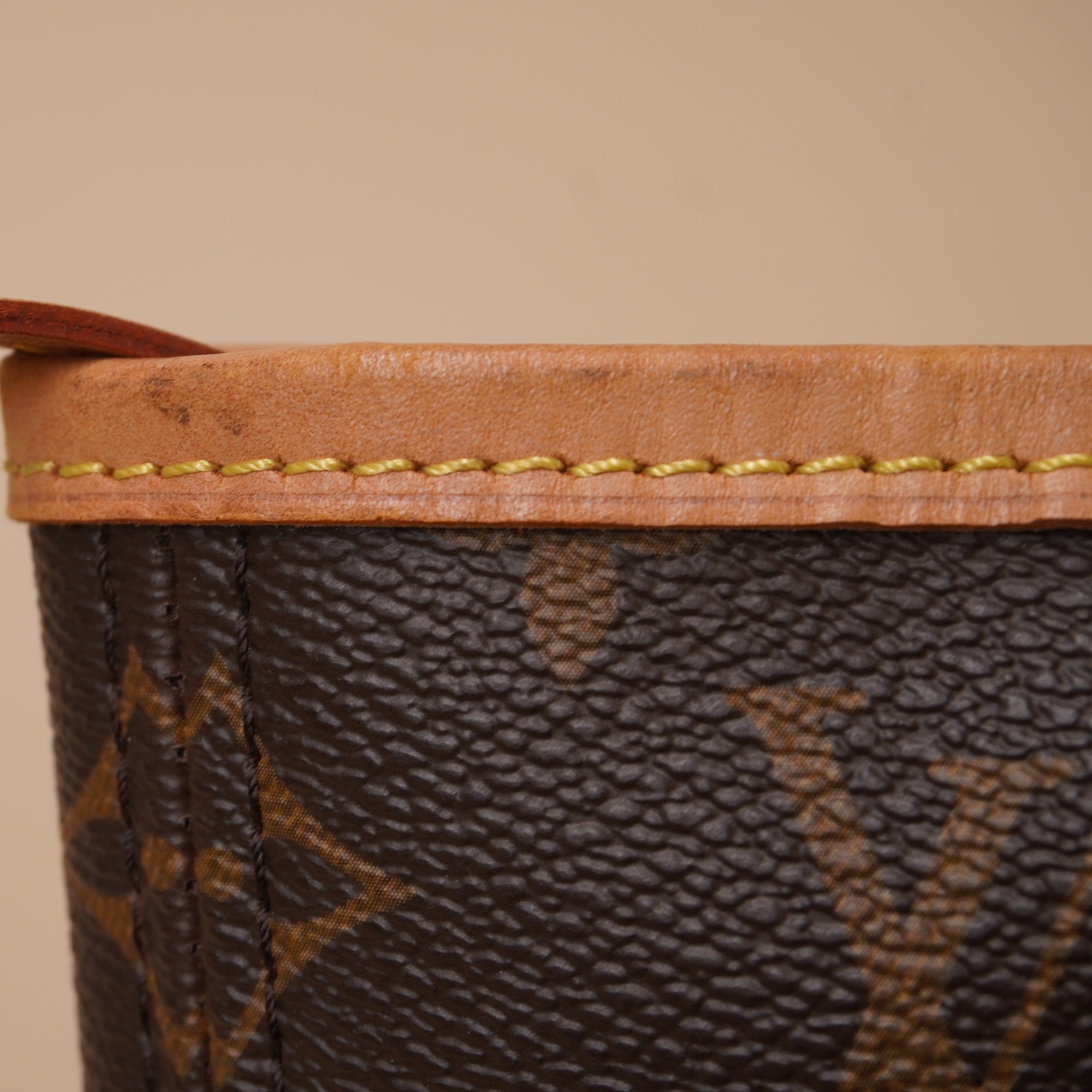 PRE-OWNED LV Neverfull Monogram MM Pivoine Tote with Pouch