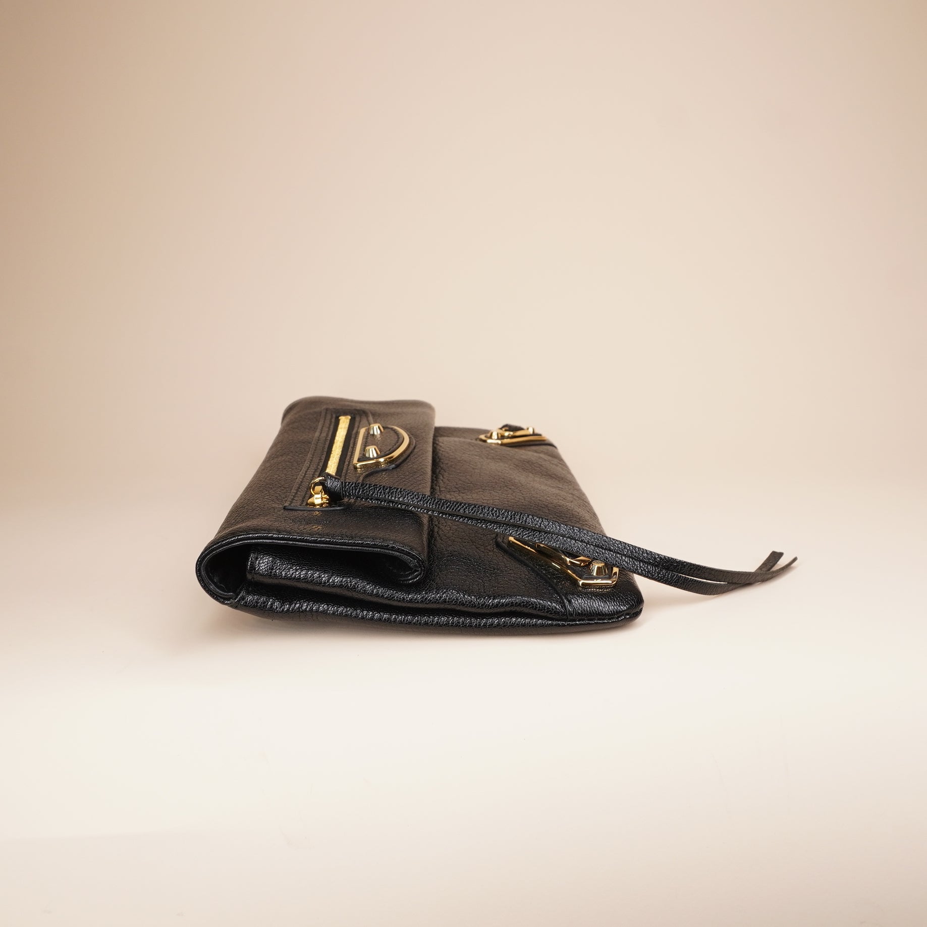 PRE-OWNED Chevre Gold Metallic Edge Hardware Envelope Clutch Black