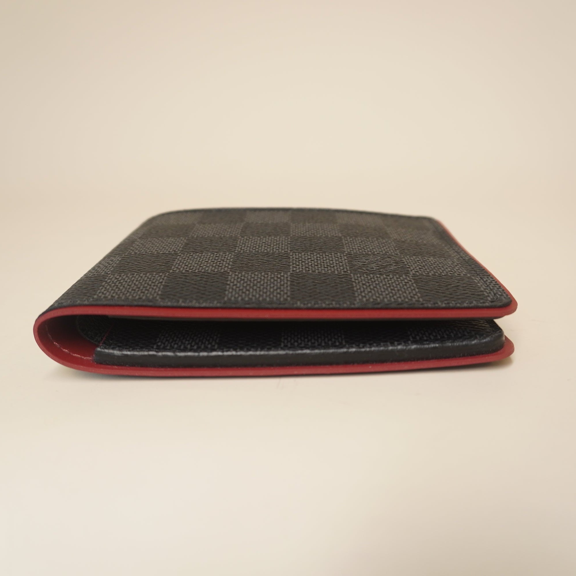 PRE-OWNED Damier Graphite Multiple Wallet Bordeaux