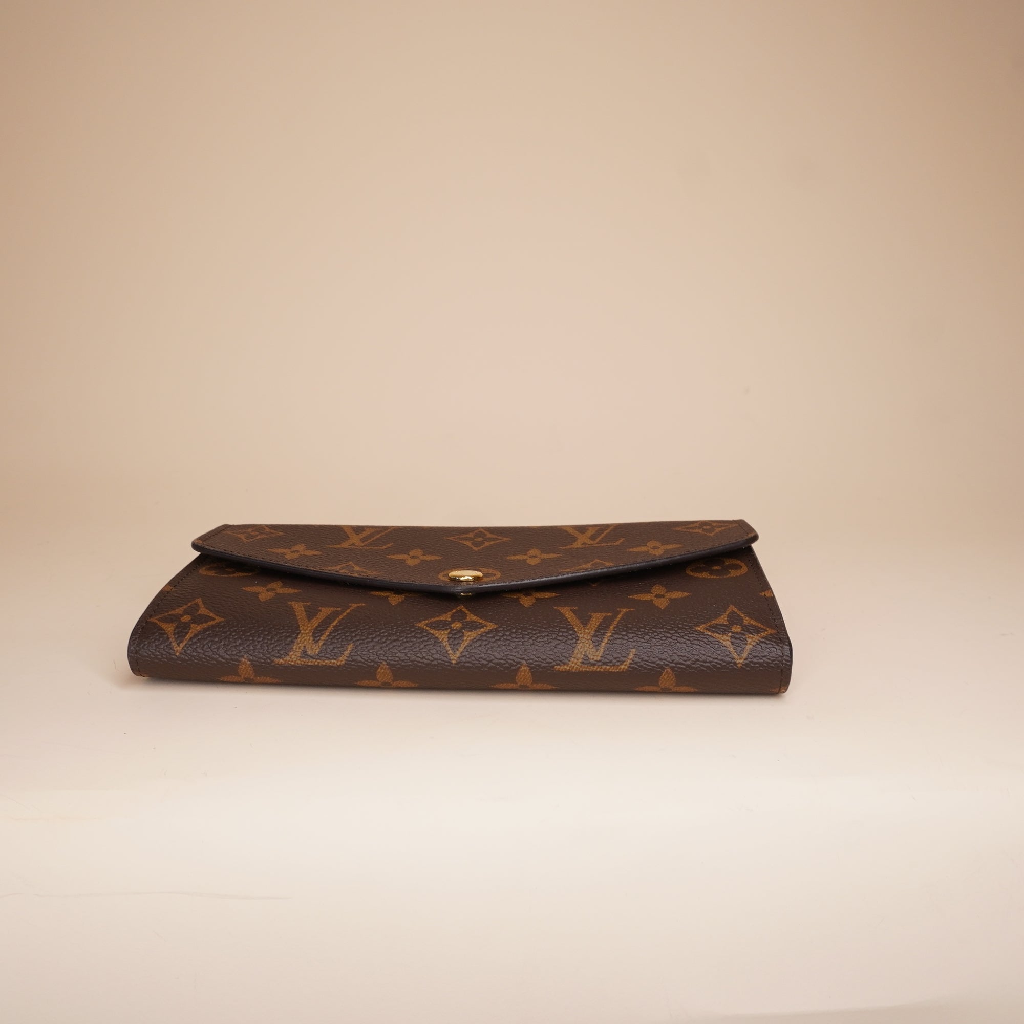 PRE-OWNED LV Monogram Canvas Sarah Wallet