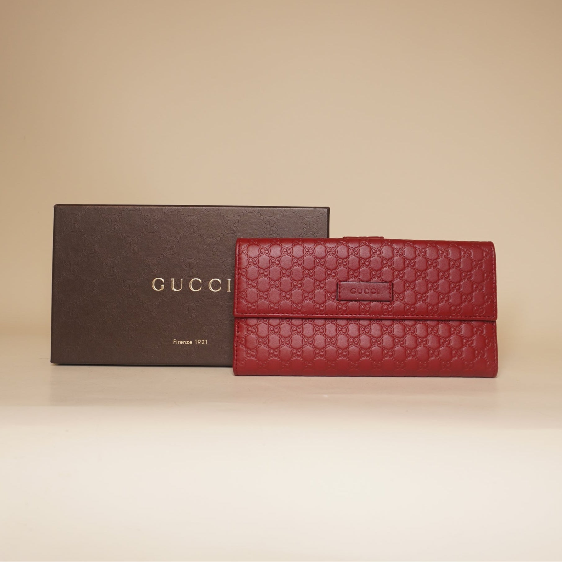 PRE-OWNED GG Red Microguccissima Continental Flap Wallet
