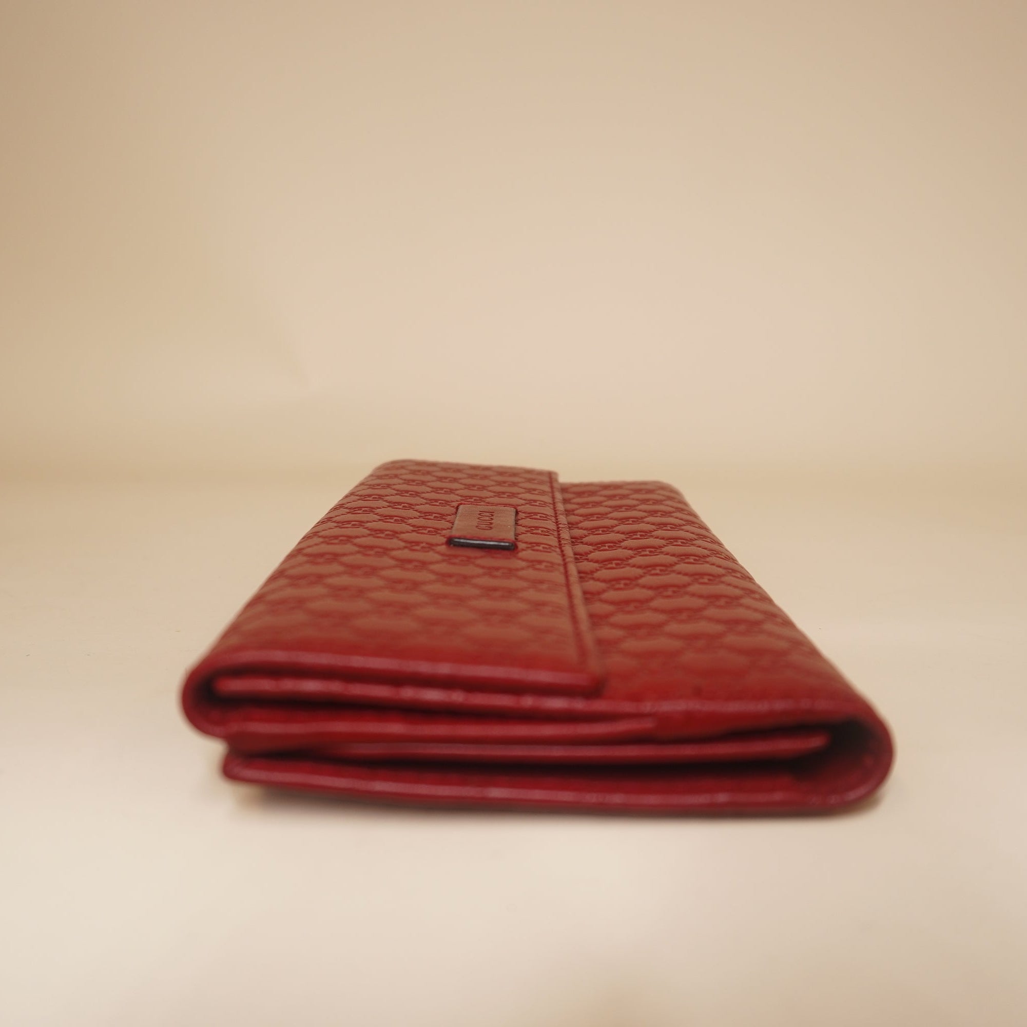 PRE-OWNED GG Red Microguccissima Continental Flap Wallet
