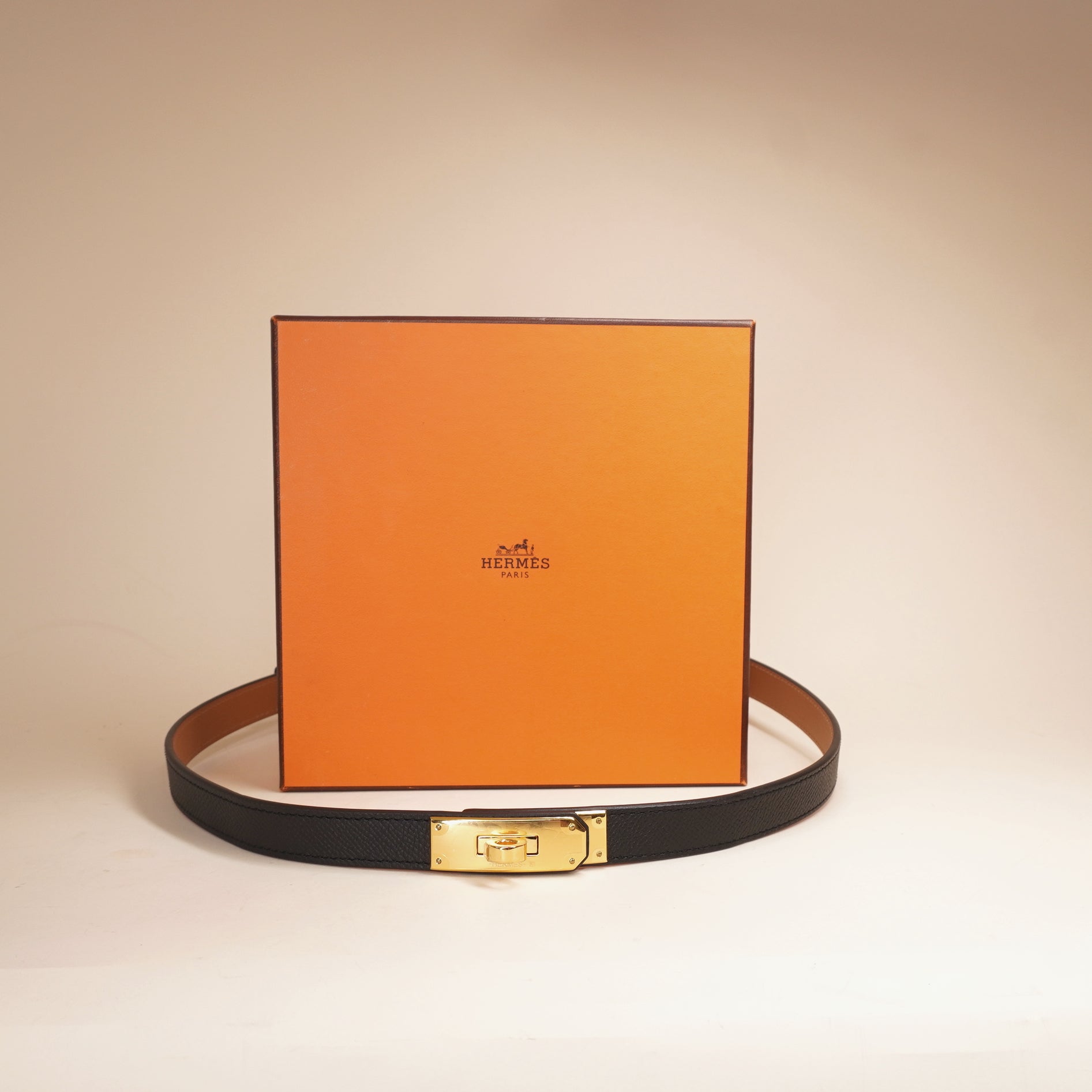 PRE-OWNED Kelly 18 Black Belt