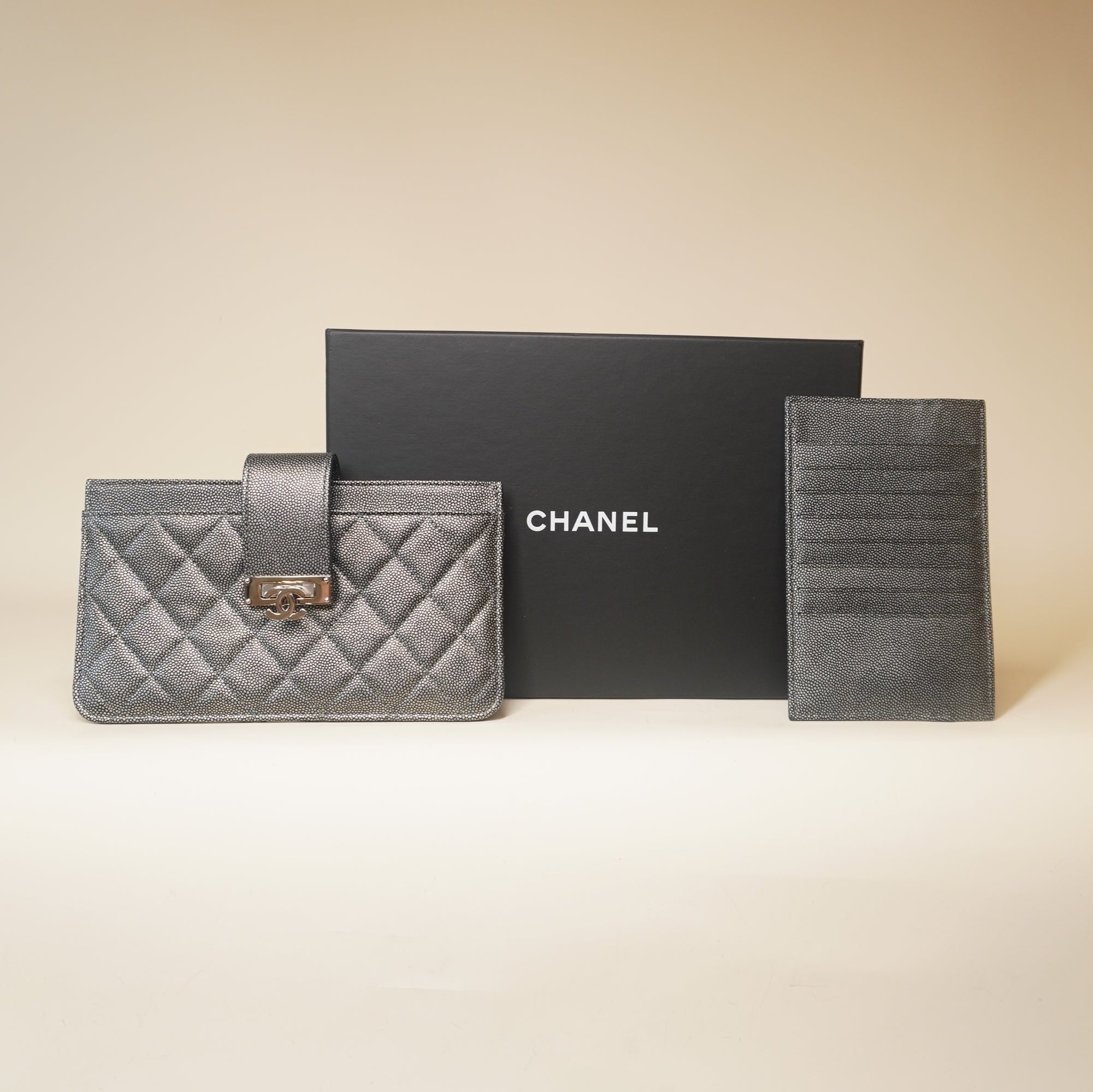 PRE-OWNED Silver Caviar Quilted CC Strap Pouch