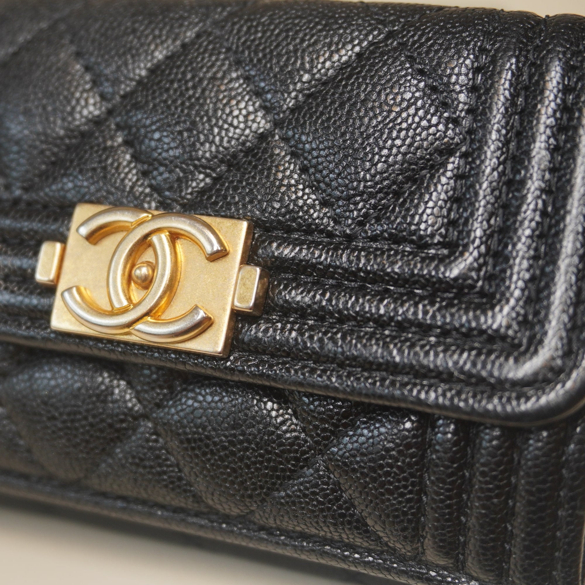 PRE-OWNED Le Boy Black Caviar Compact wallet