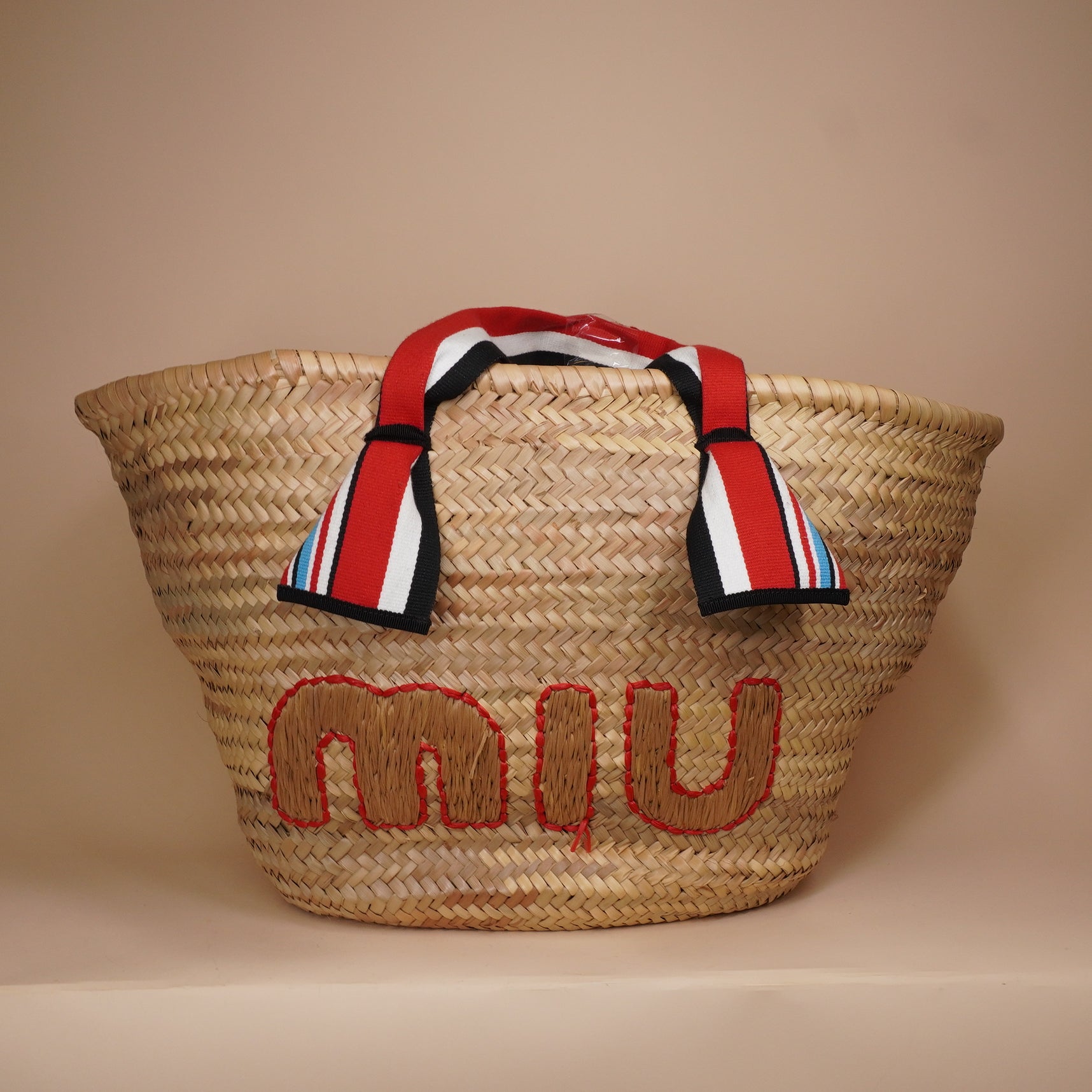 PRE-OWNED Raffia Cream Straw Handbag Basket Bag