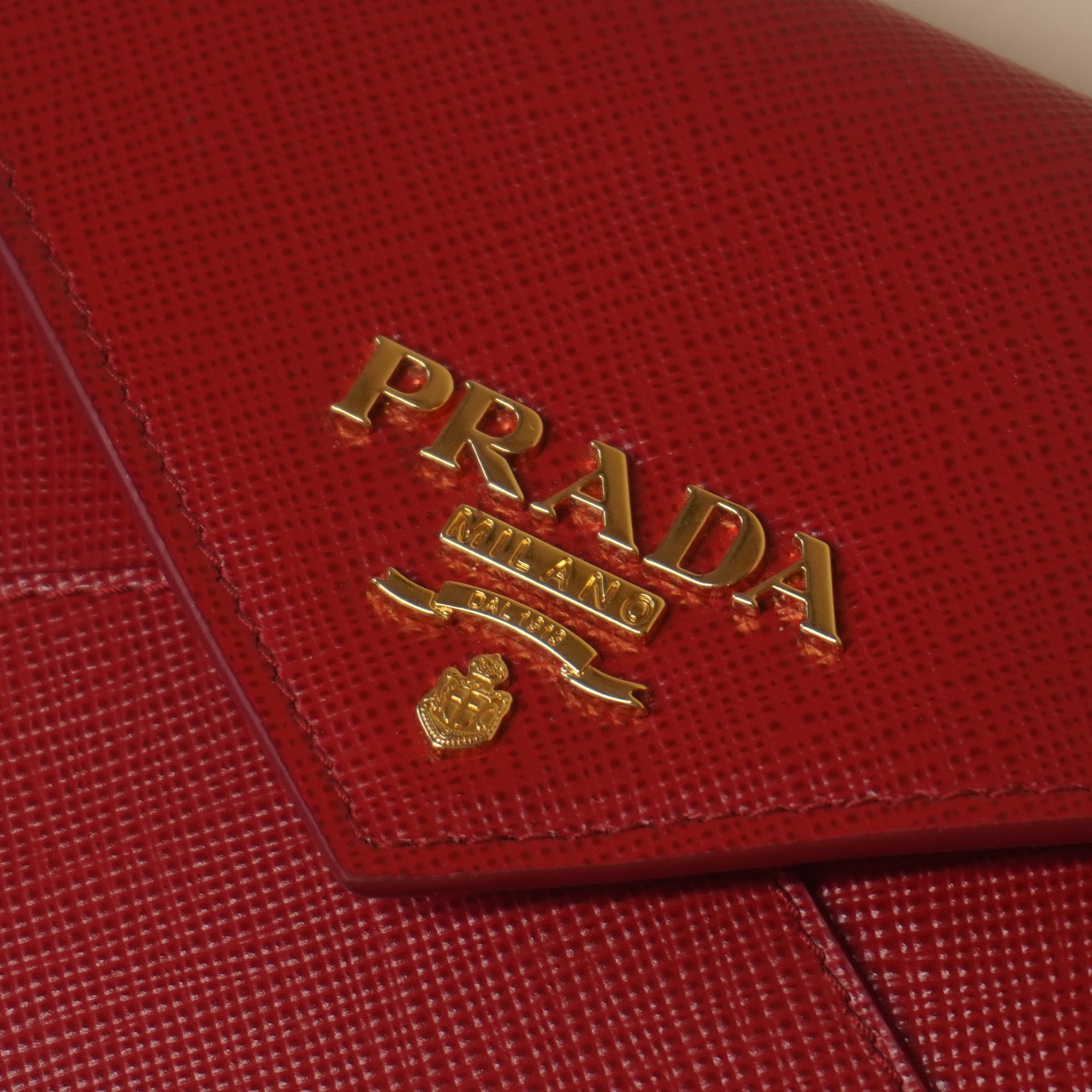 PRE-OWNED Vitello Grain Envelope Wallet Clutch Rosso