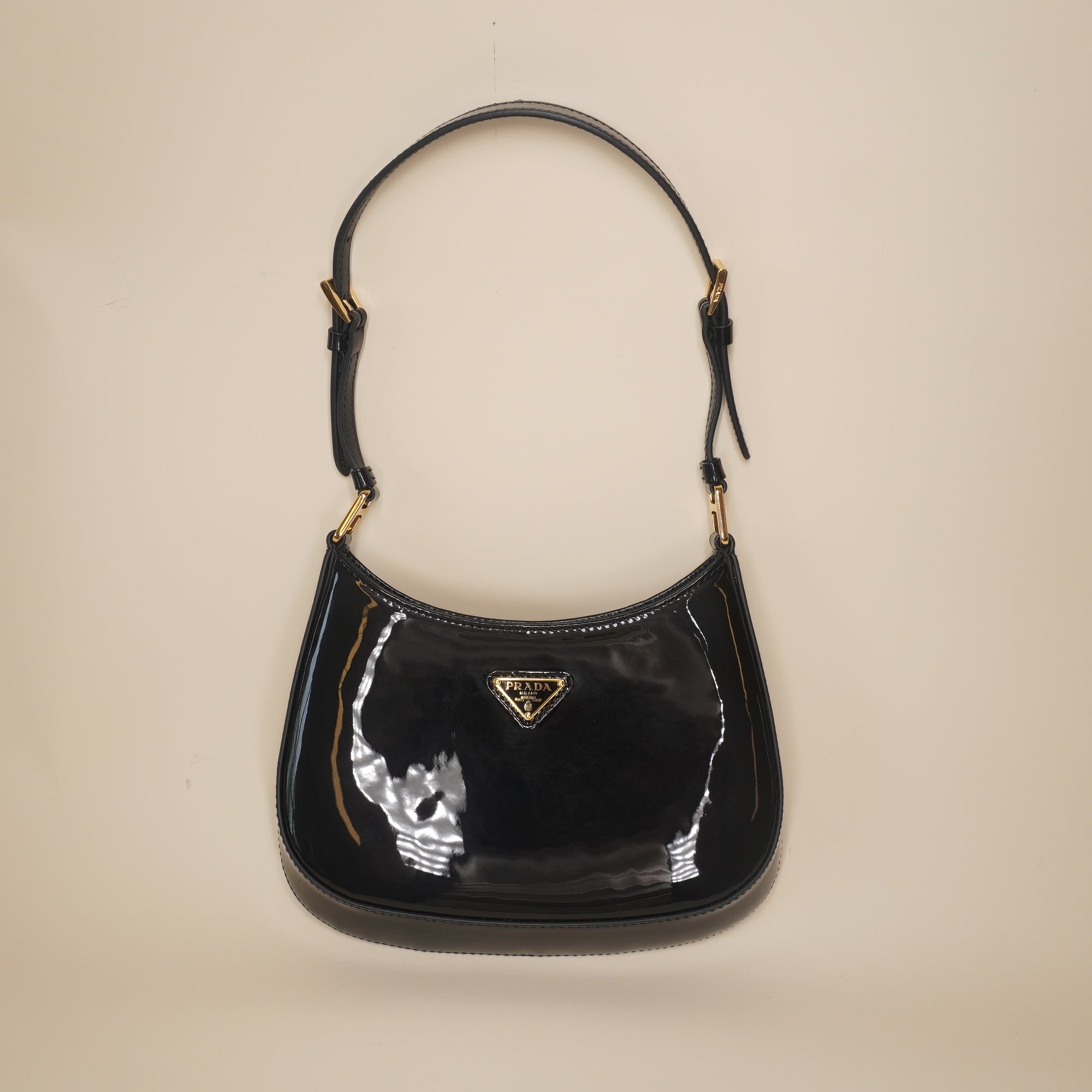 PRE-OWNED Black Vernis Cleo Shoulder Bag