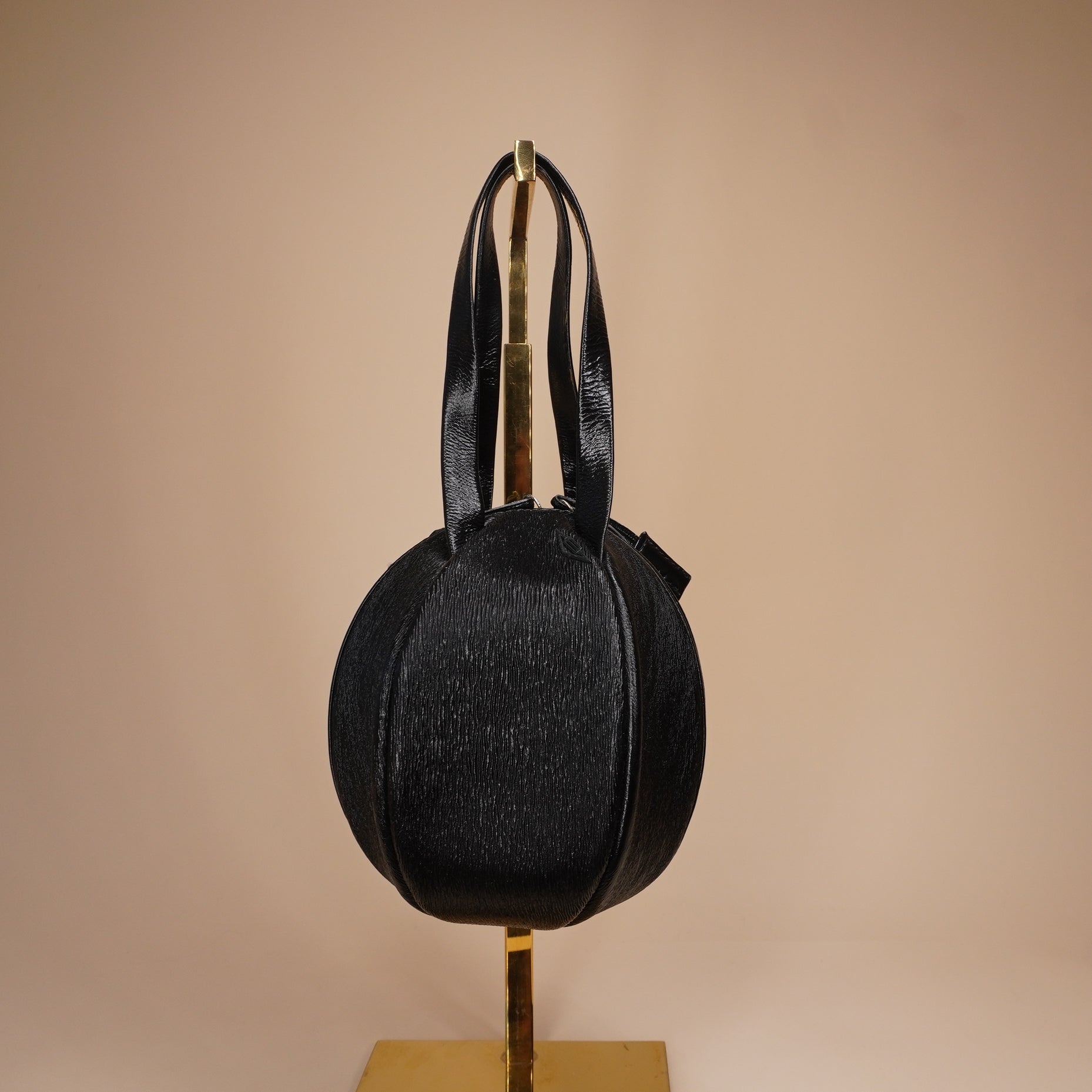 PRE-OWNED Mini Ball Shape Bag Handbag Black