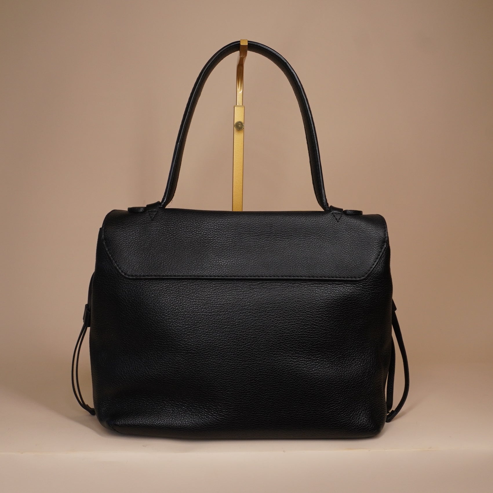 PRE-OWNED LV Black Calfskin Leather Lockme MM Bag