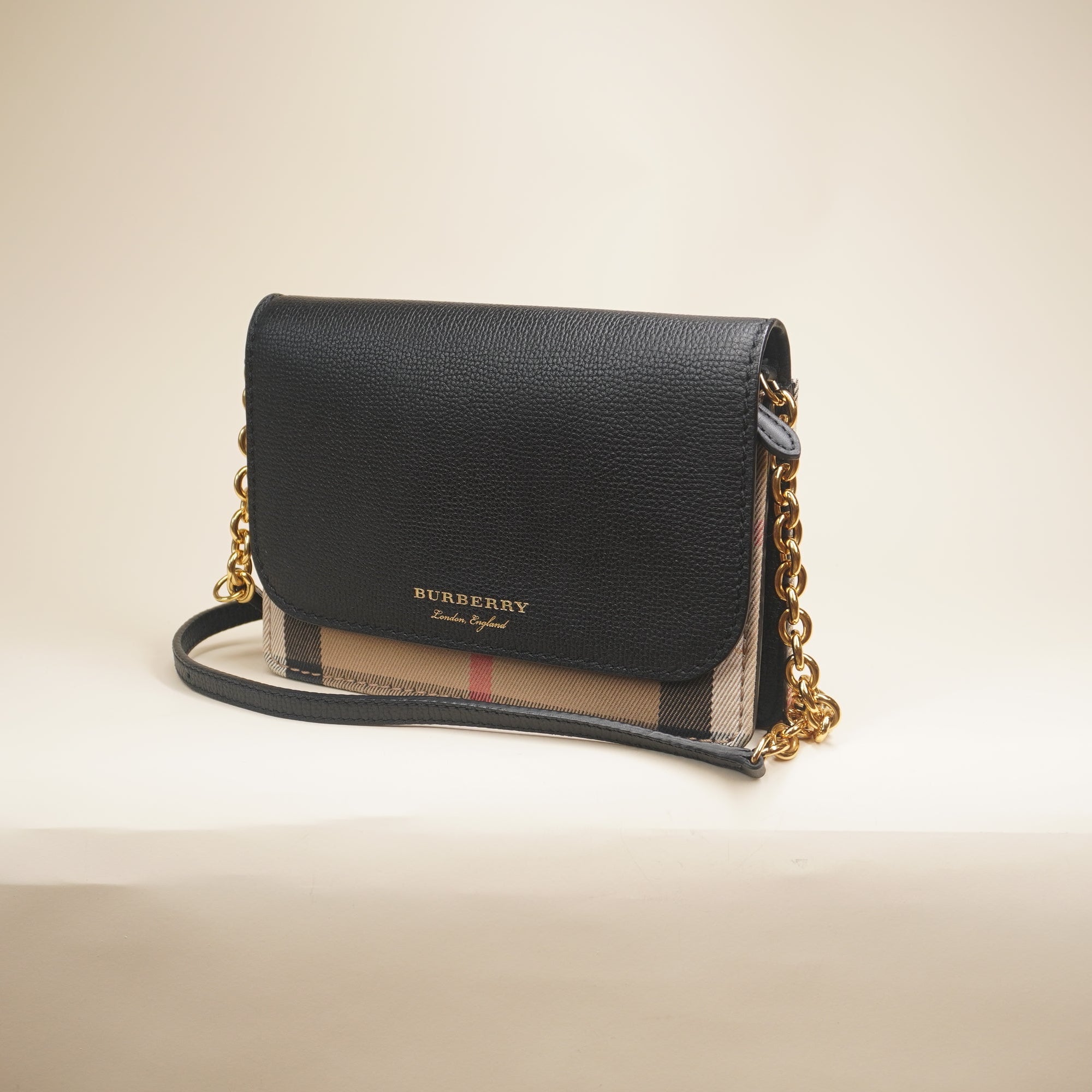 PRE-OWNED Derby Calfskin House Check Wallet On Chain Black