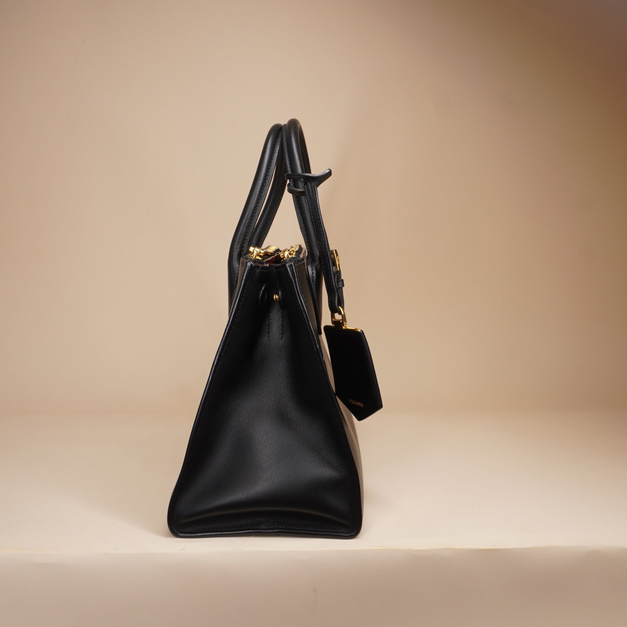 PRE-OWNED Black Saffiano Lux Paradigme Tote with Strap Shoulder Bag
