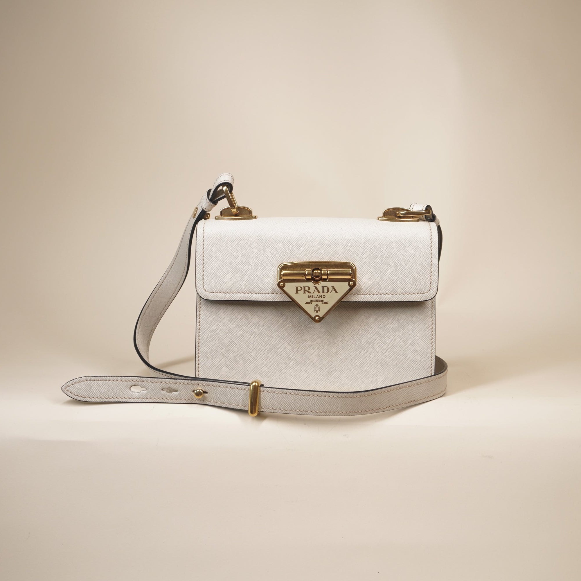 PRE-OWNED White Flip Lock Shoulder Bag Saffiano Leather