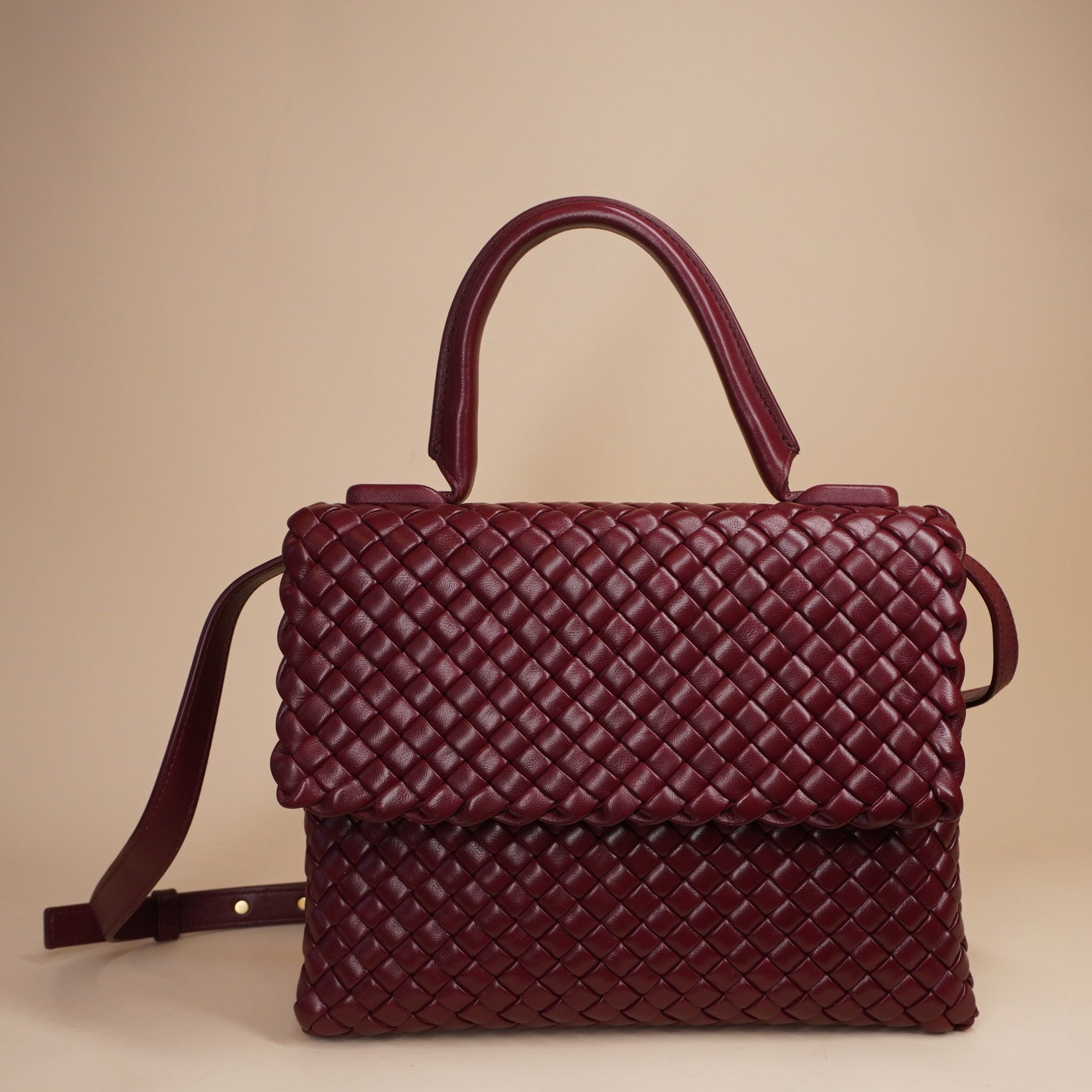 PRE-OWNED Burgundy Leather Patty Bag with Top Handle
