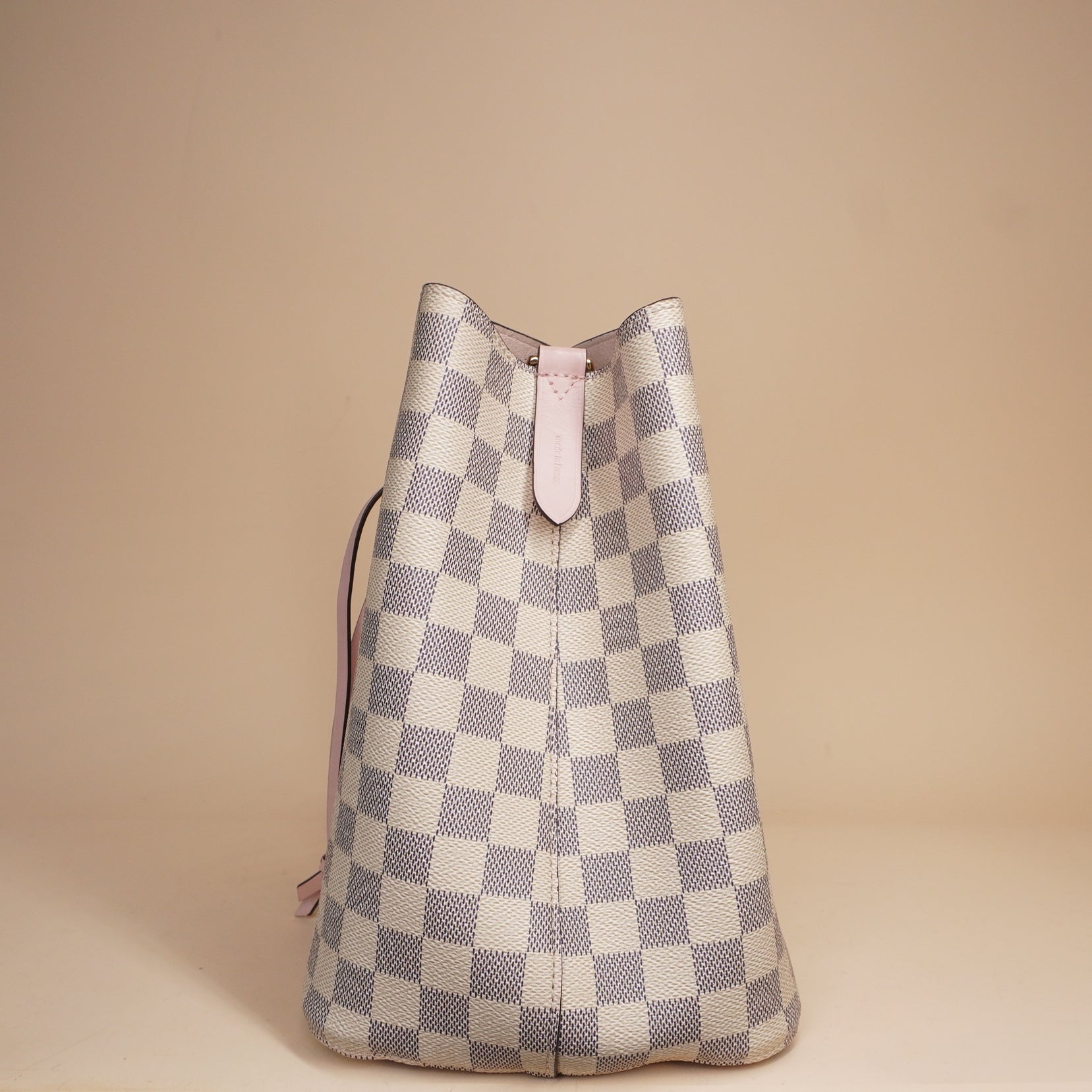 PRE-OWNED LV Damier Azur Neonoe MM Eau De Rose Shoulder Bag