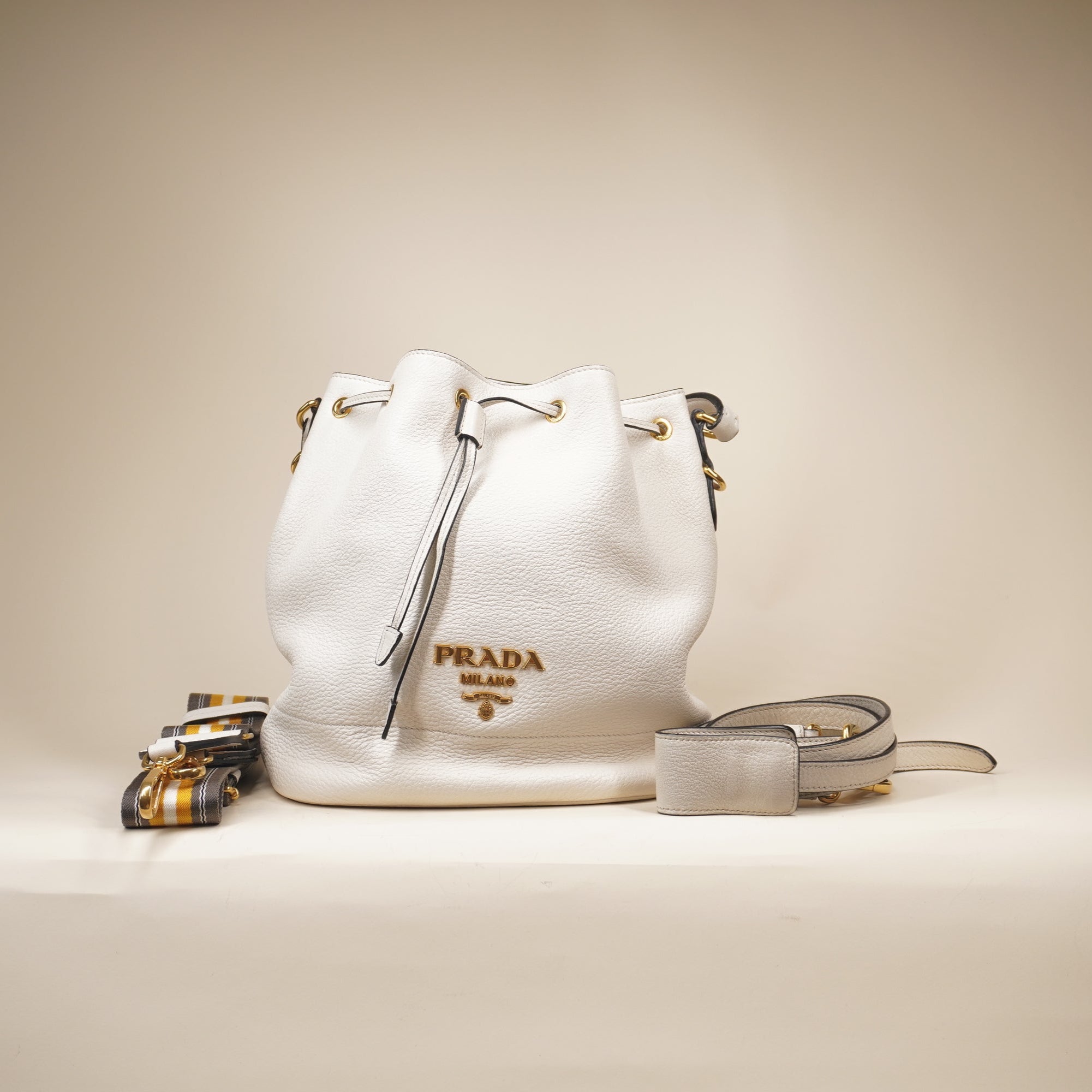 PRE-OWNED White Cream Vitello Bucket Bag