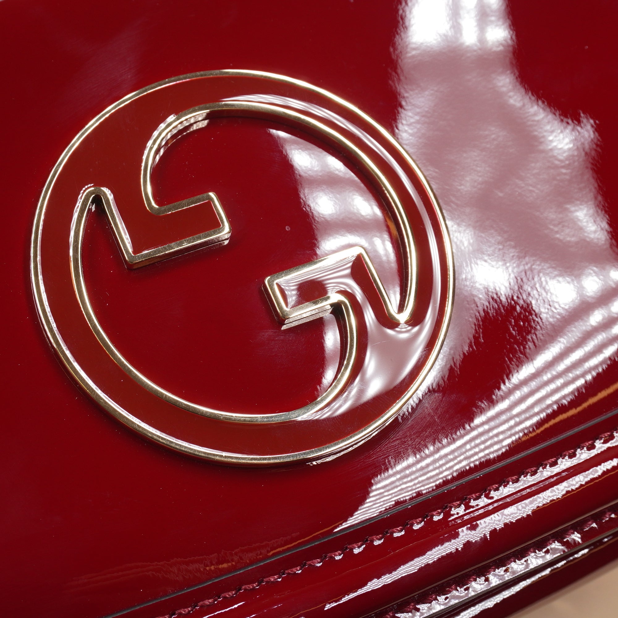 PRE-OWNED GG Rosso Ancora Patent Blondie Small Shoulder Bag