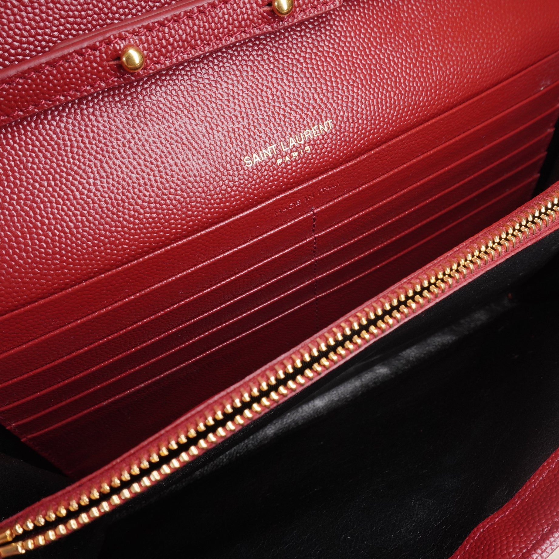 PRE-OWNED Red Grain De Poudre Matelasse Chevron Envelope Shoulder Bag