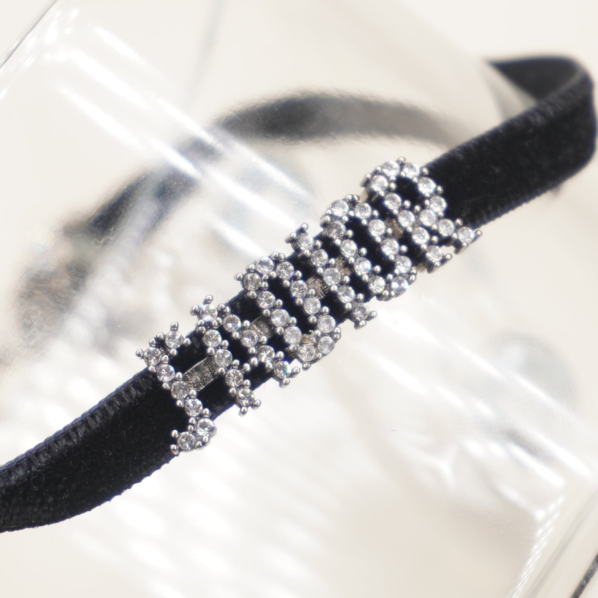 PRE-OWNED Black Velvet Crystal J’Adior Choker Necklace 