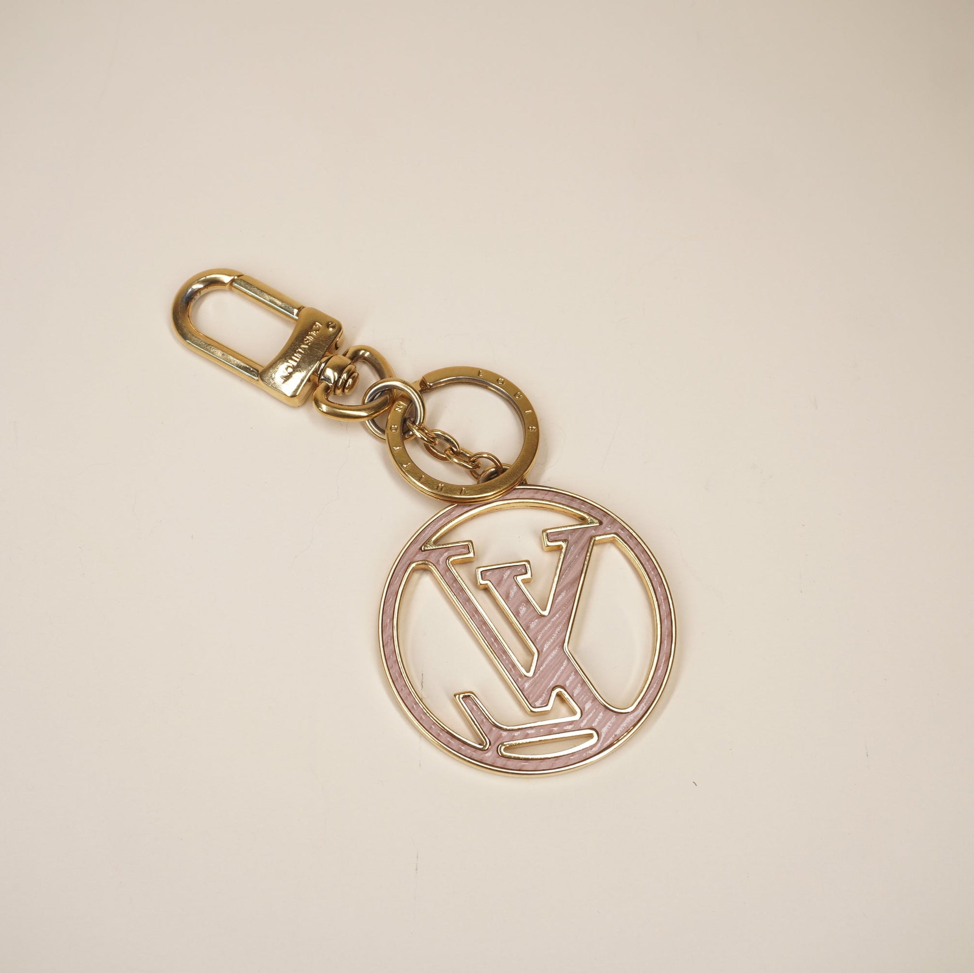 PRE-OWNED Epi LV Circle Bag Charm Key Holder Red Pink