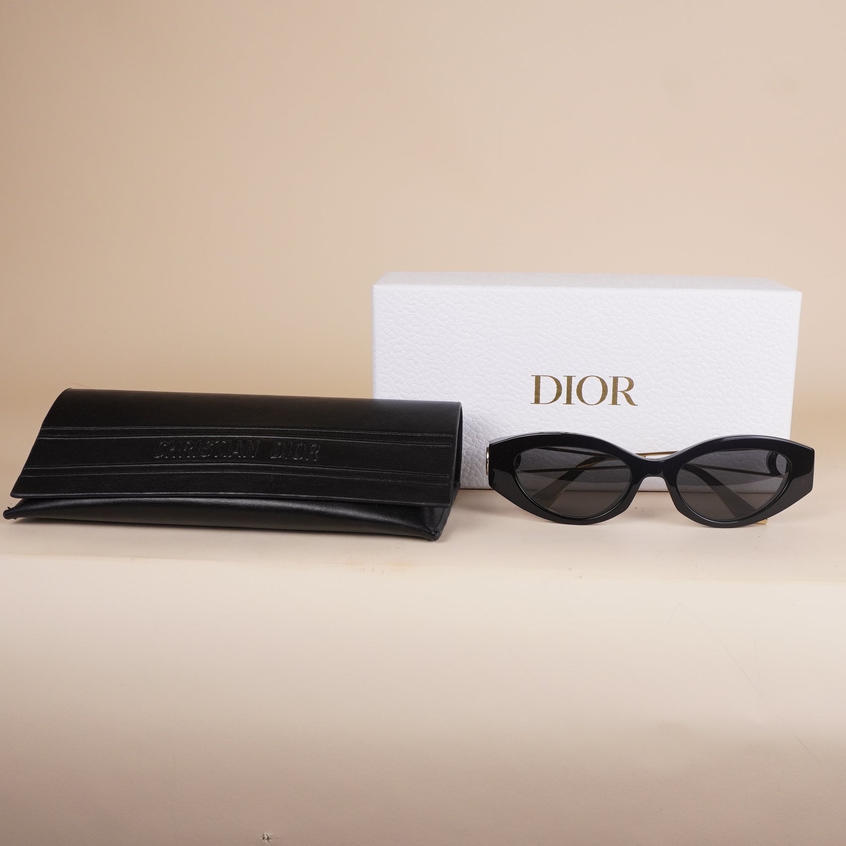 PRE-OWNED 30MONTAIGNE B6 Sunglasses