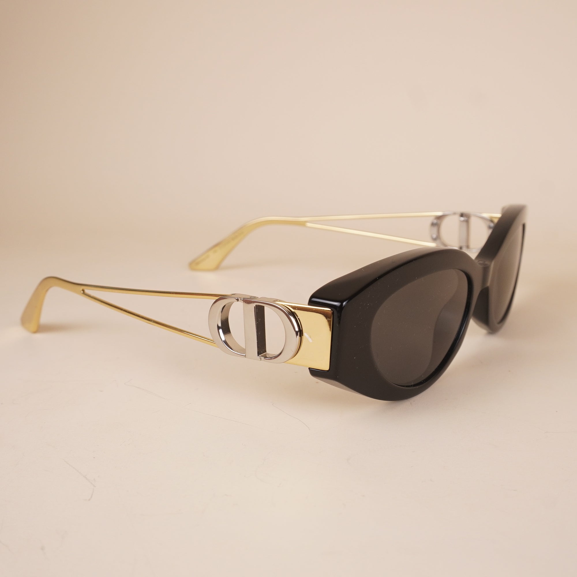PRE-OWNED 30MONTAIGNE B6 Sunglasses