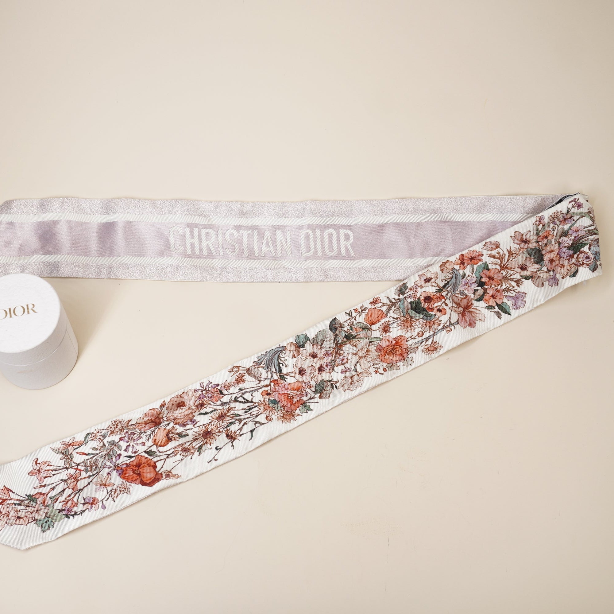 PRE-OWNED Silk Floral Lavender Twilly 