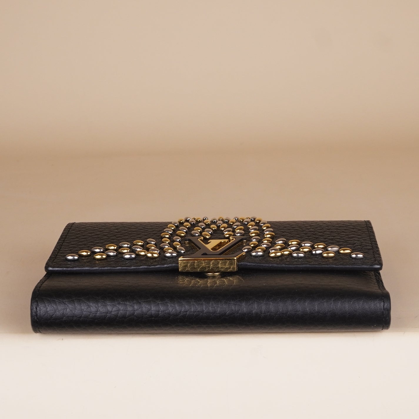 PRE-OWNED LV Capucine Compact Tri-Fold Wallet Black Leather