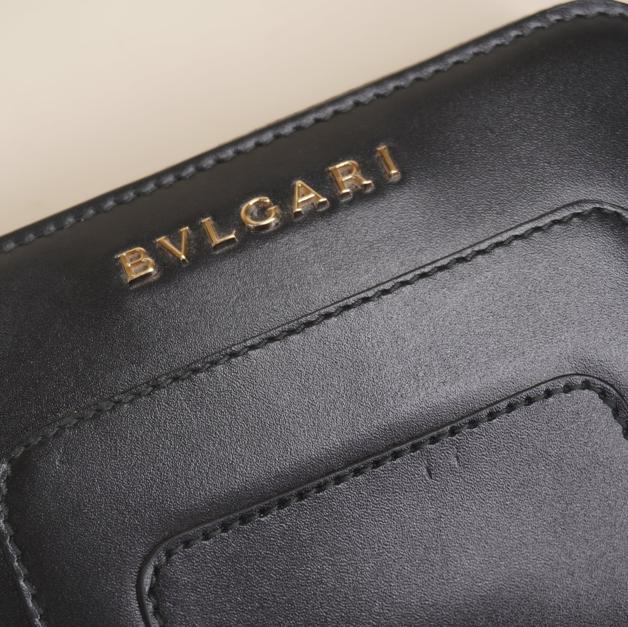 PRE-OWNED Black Calfskin Serpenti Zip Around Wallet