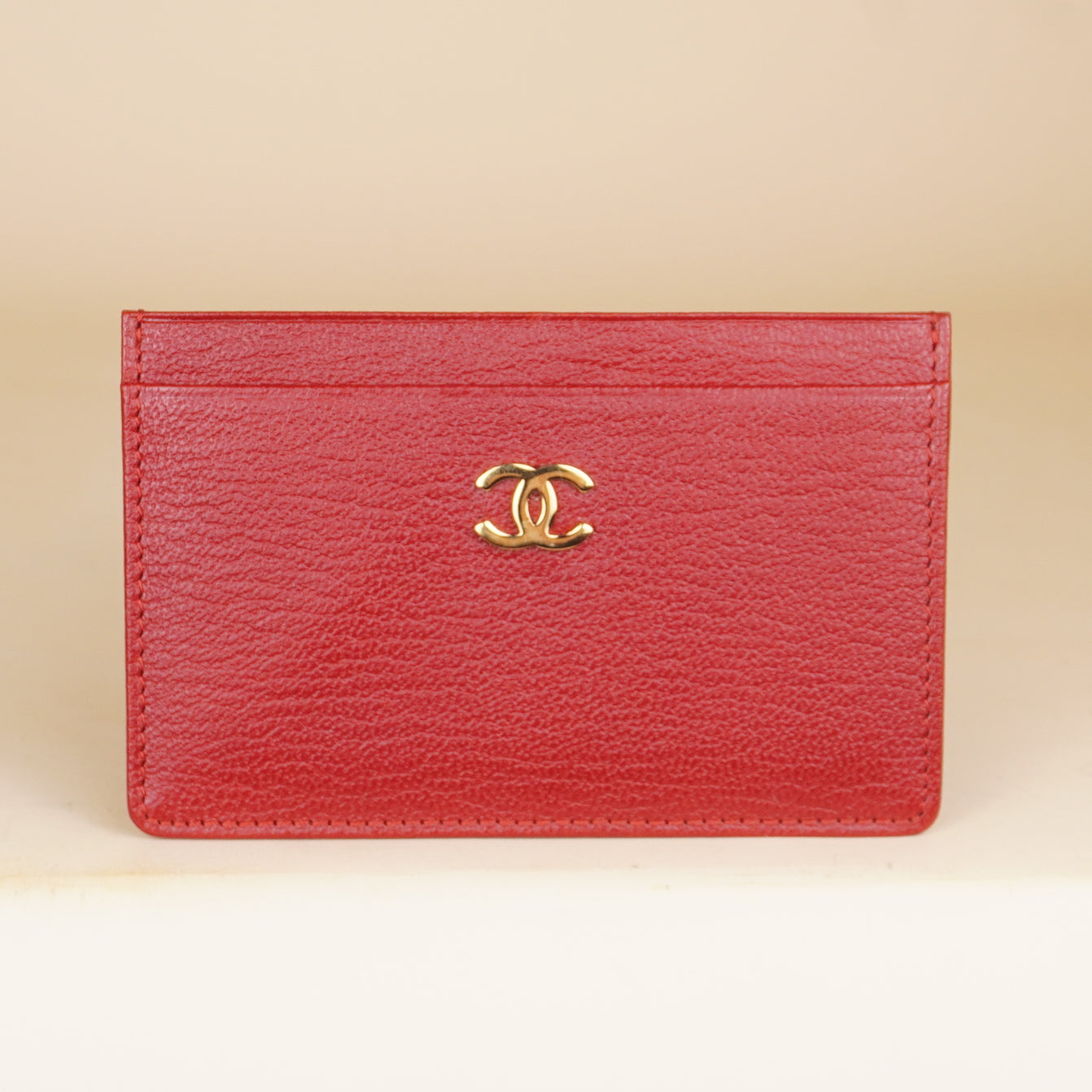 PRE-OWNED CC Vintage Red Leather Card Holder