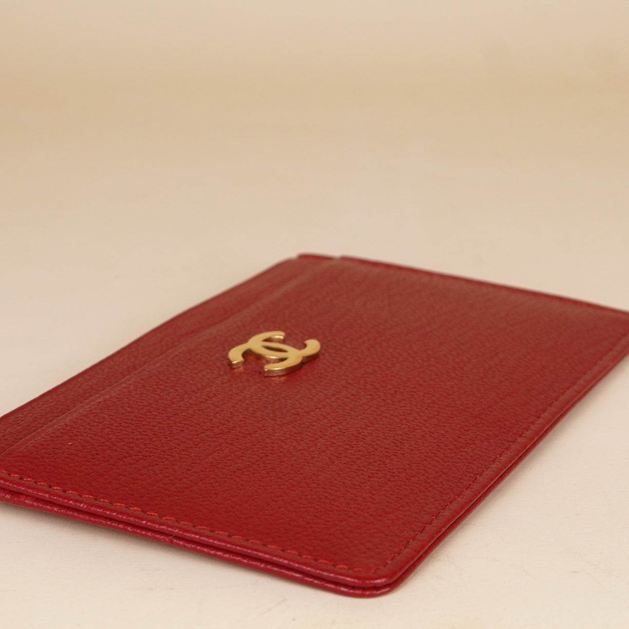 PRE-OWNED CC Vintage Red Leather Card Holder
