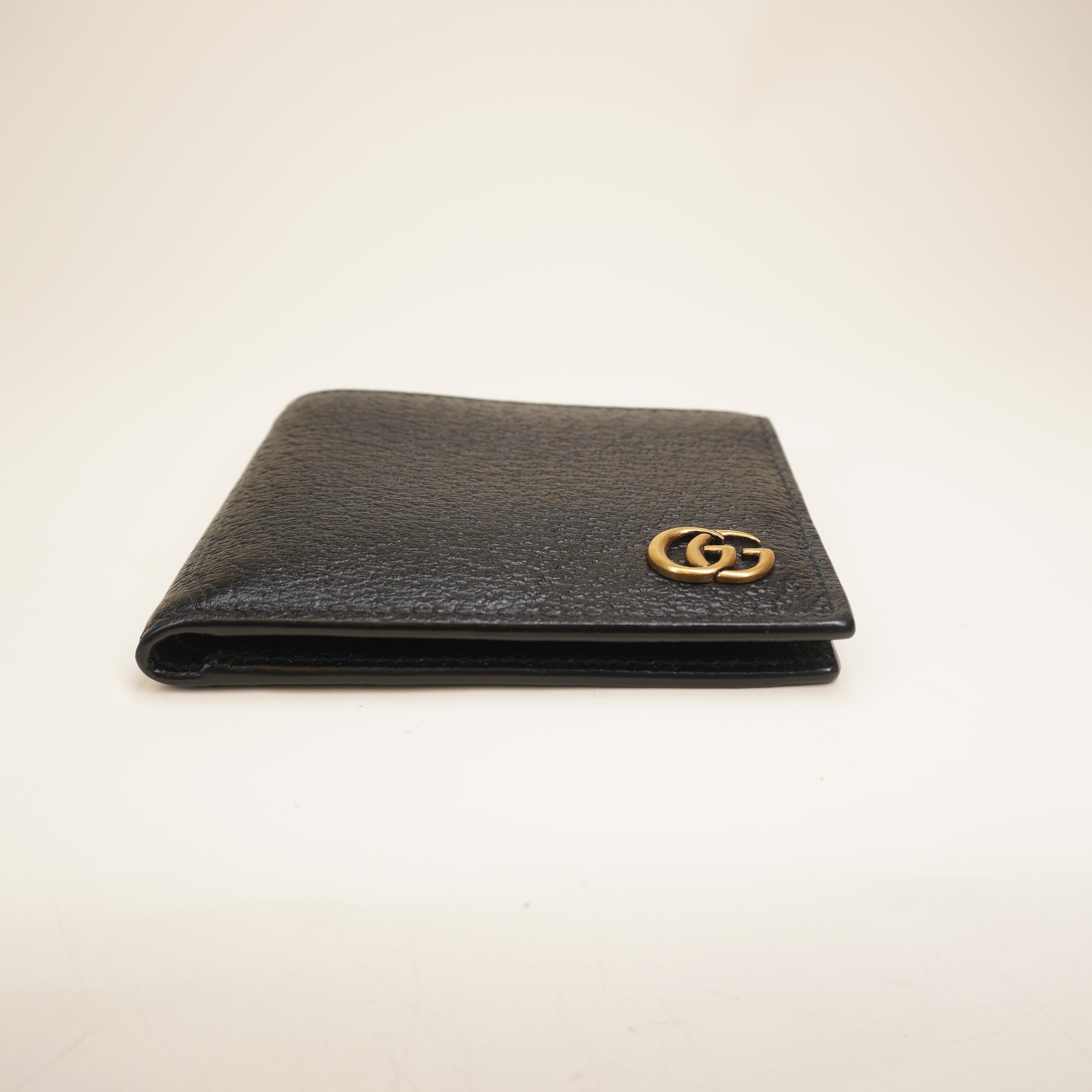 PRE-OWNED GG Marmont Leather Bi-fold Black Wallet