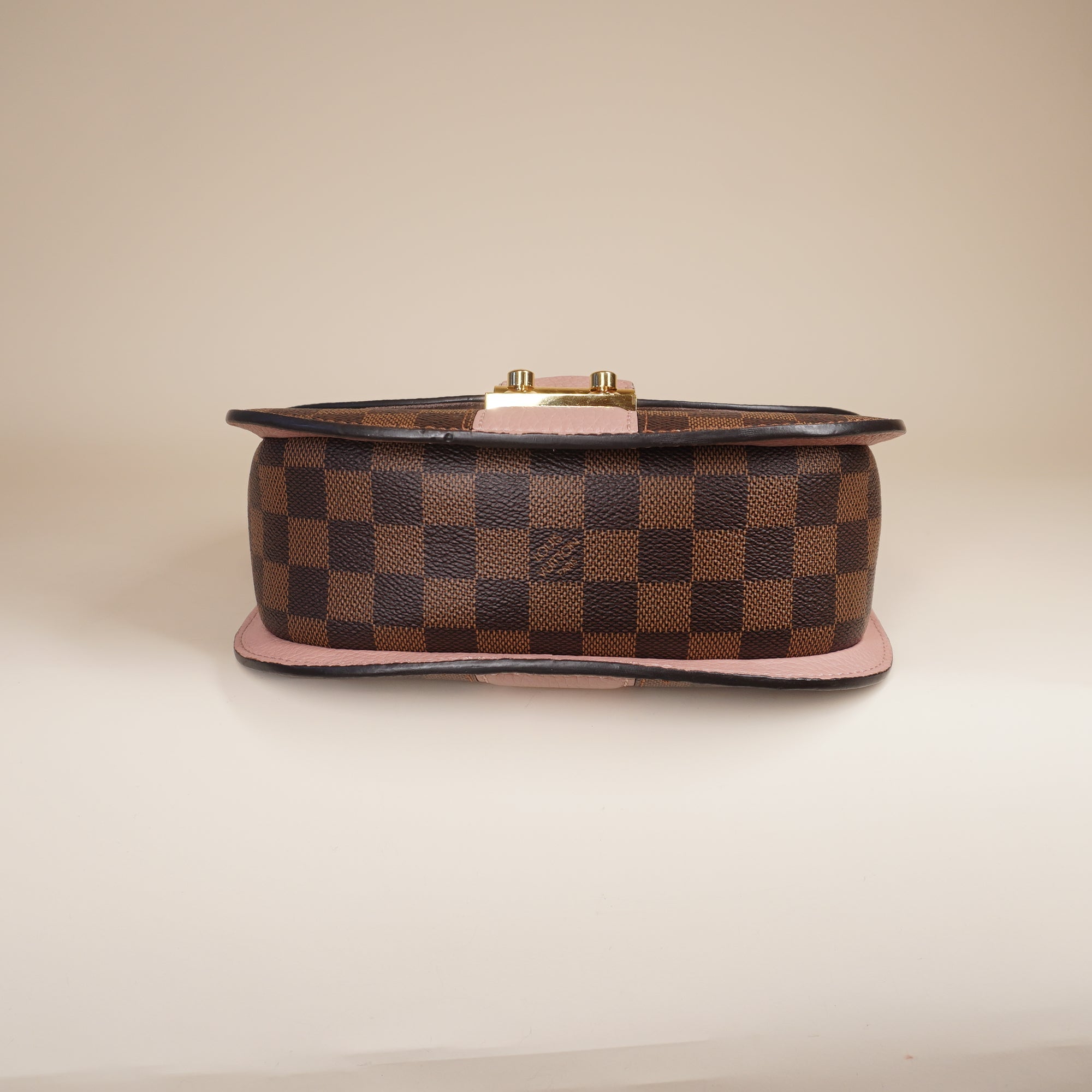 PRE-OWNED LV Damier Ebene Cuir Taurillon Wight Magnolia Shoulder Bag