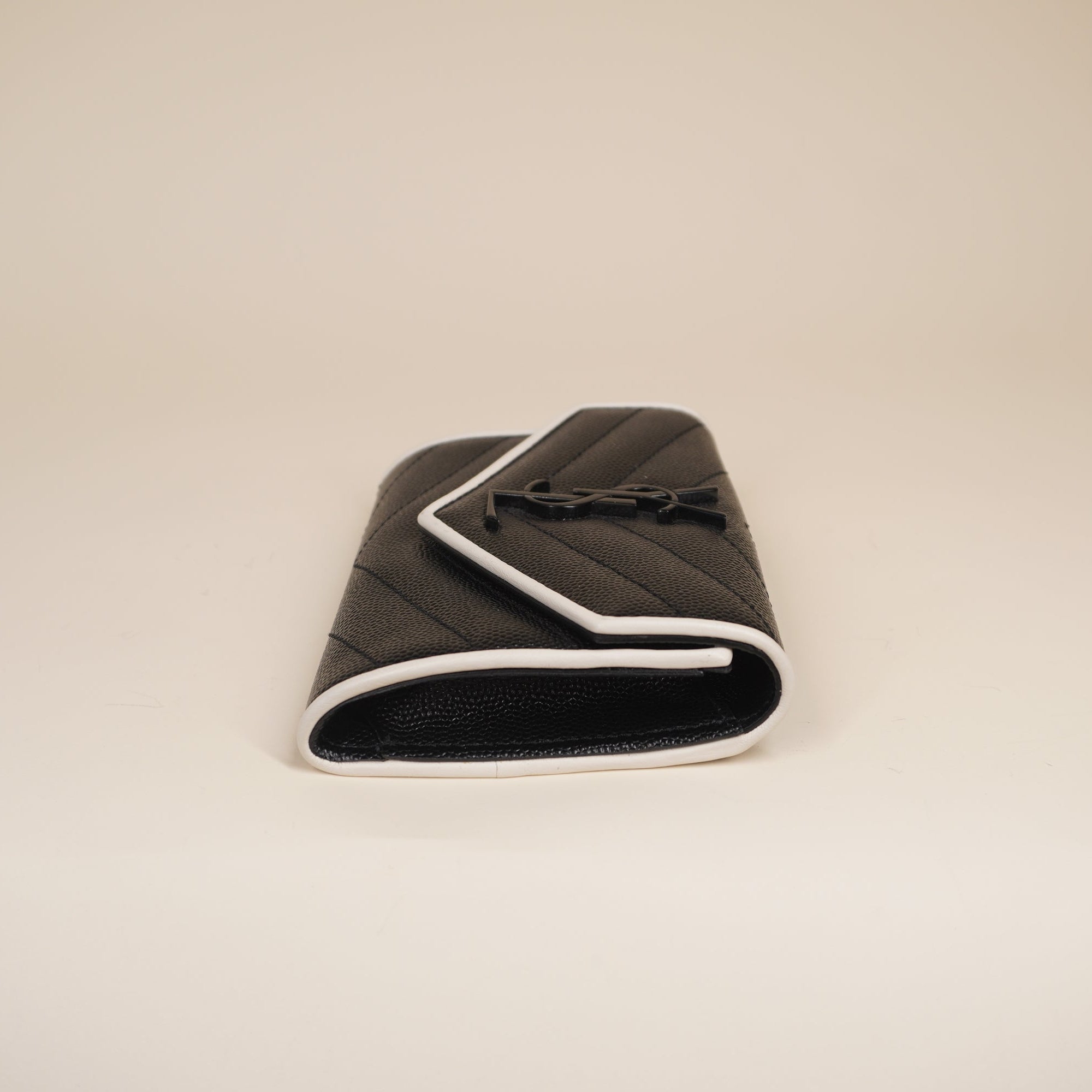 PRE-OWNED YSL Grain De Poudre Matelasse Chevron Monogram Envelope Short Wallet Black White