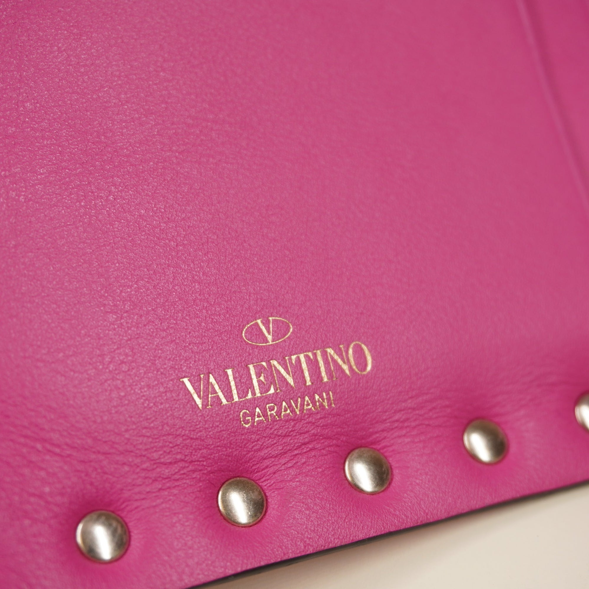 PRE-OWNED Pink Rockstud Coin Purse and Cardholder