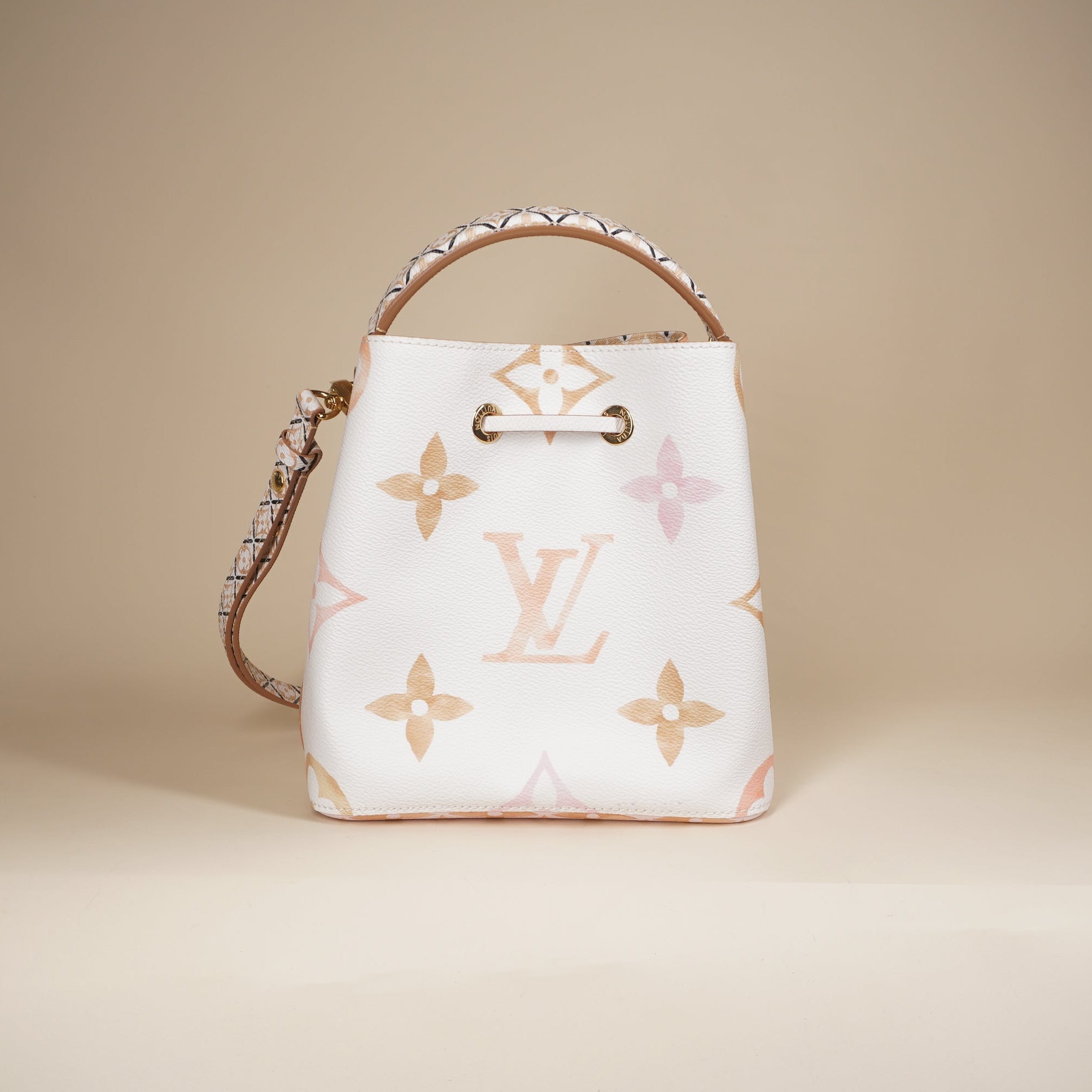 PRE-OWNED LV Neonoe BB Monogram White Coated Canvas Shoulder Bag