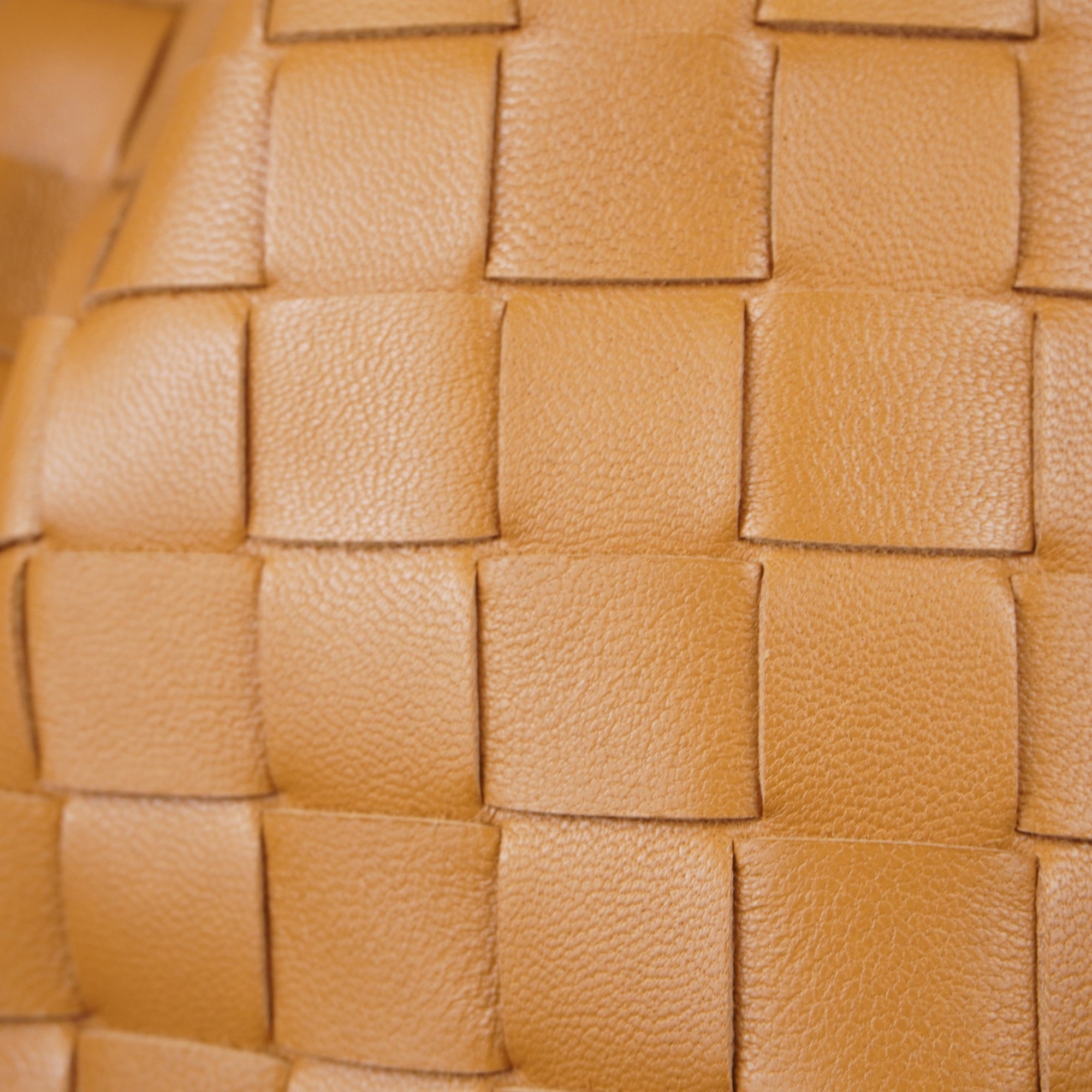 PRE-OWNED Nappa Maxi Intrecciato The Pouch Oversized Clutch Caramel