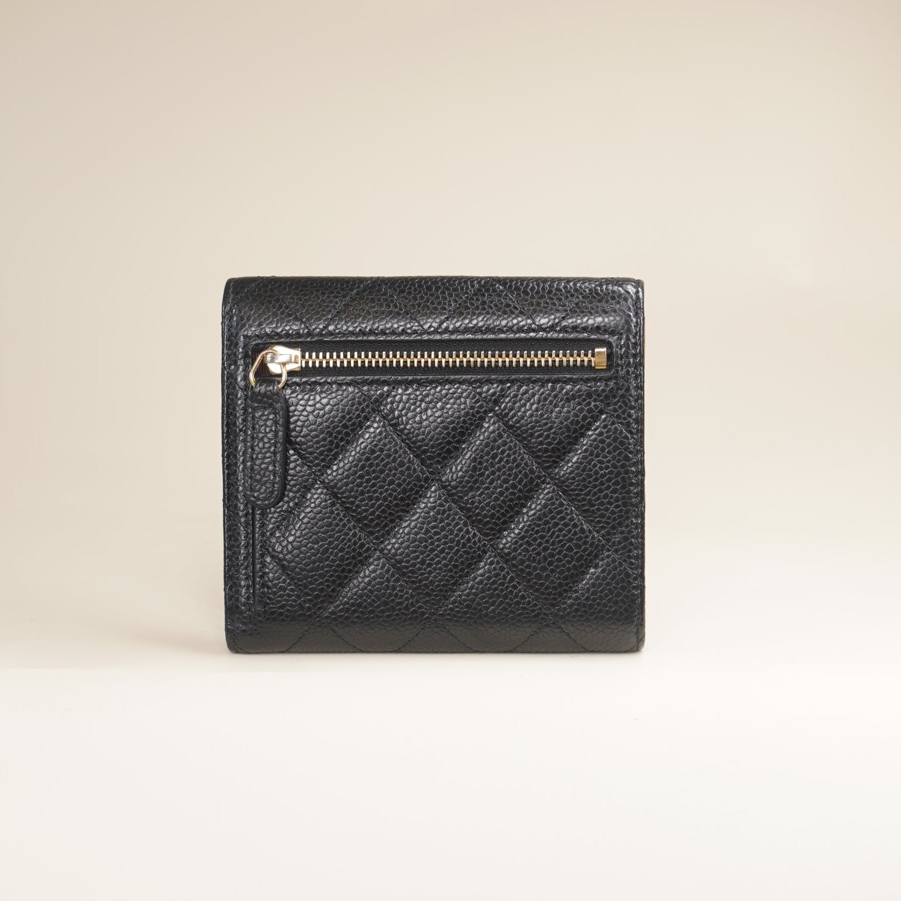 PRE-OWNED CC Black Caviar Quilted Compact Flap Wallet