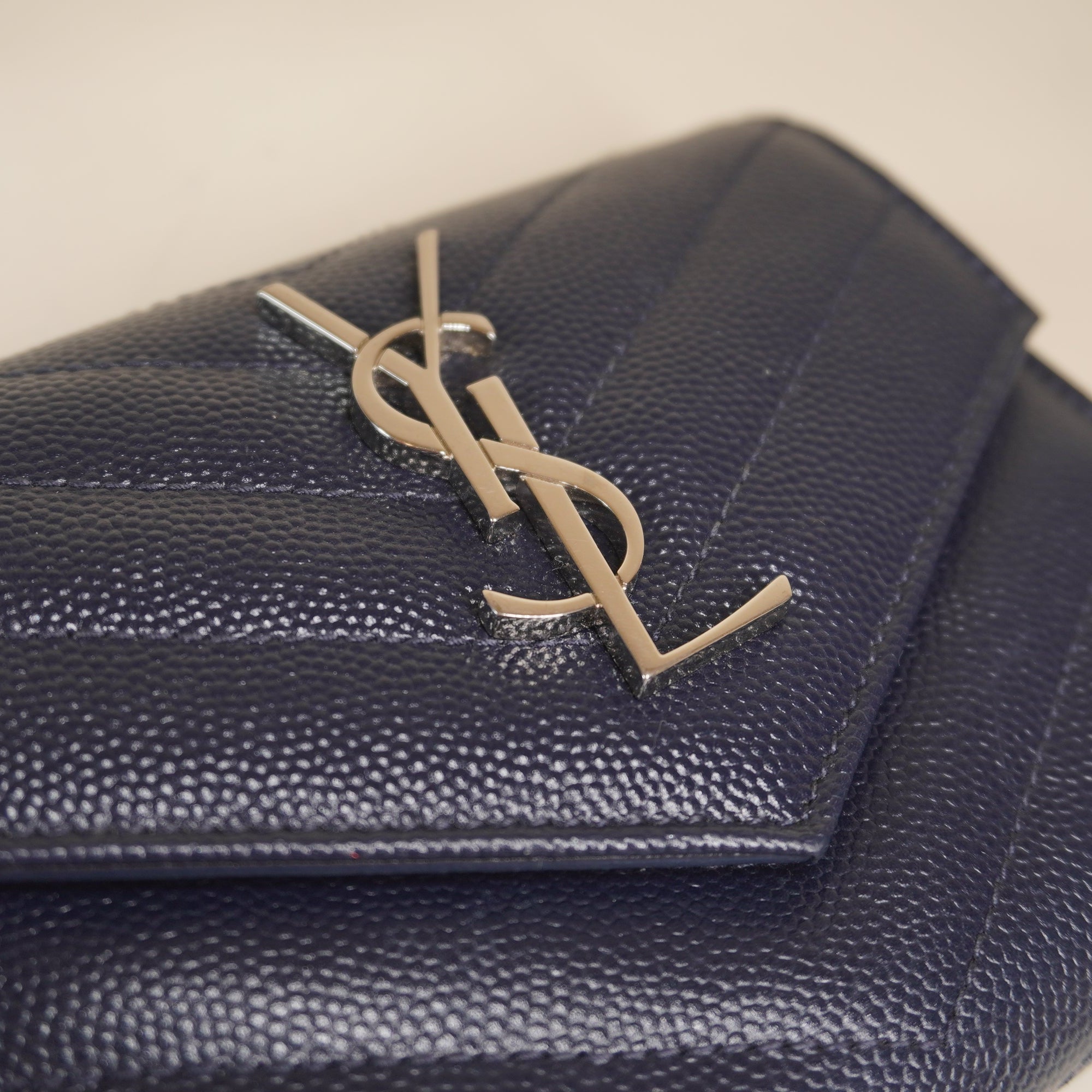 PRE-OWNED Grain De Poudre Matelasse Chevron Small Monogram Passport Case