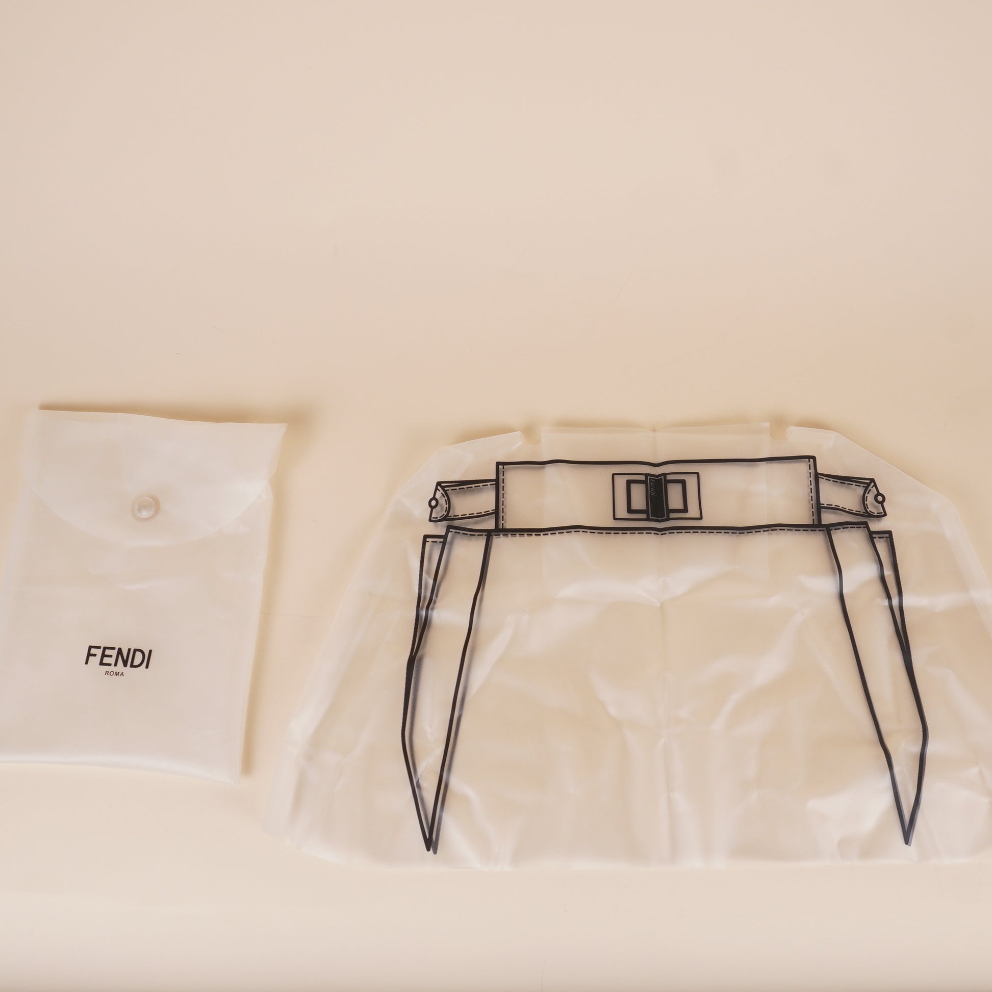 PRE-OWNED FF Cuoio Romano Raffia Woven Petite Peekaboo I SEE U Satchel in Natural and Gianduia.