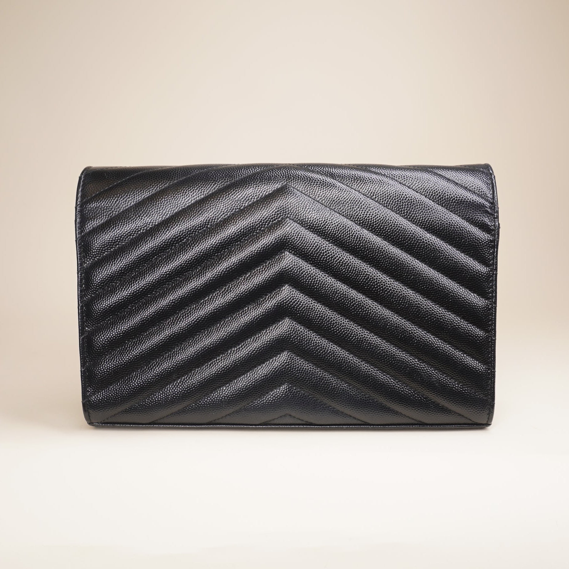 PRE-OWNED Grain De Poudre Matelasse Chevron Monogram Monochrome Chain Wallet